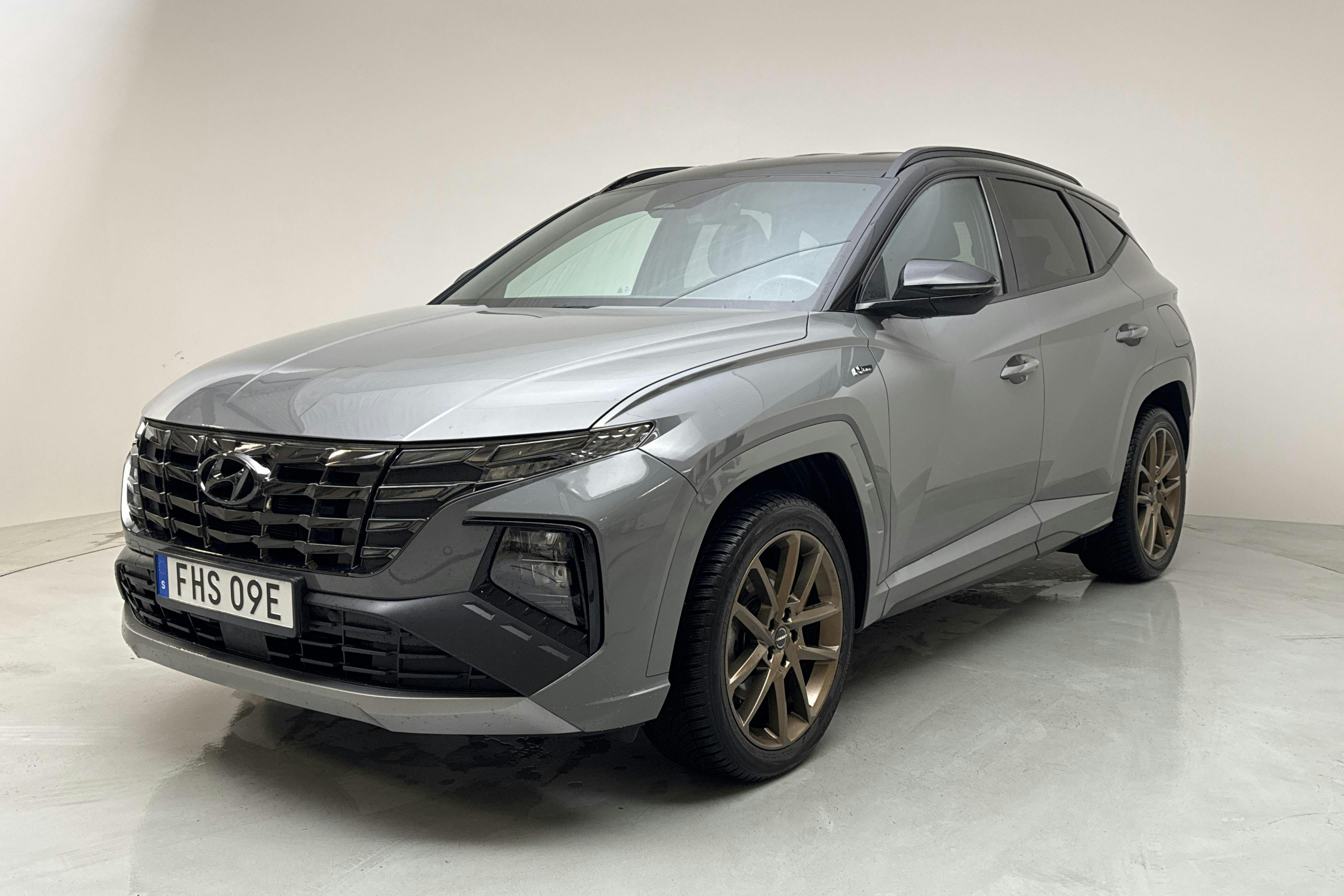 Hyundai Tucson 1.6 GDI Hybrid 4WD (230hk) - 3 414 mil - Automat - grå - 2022