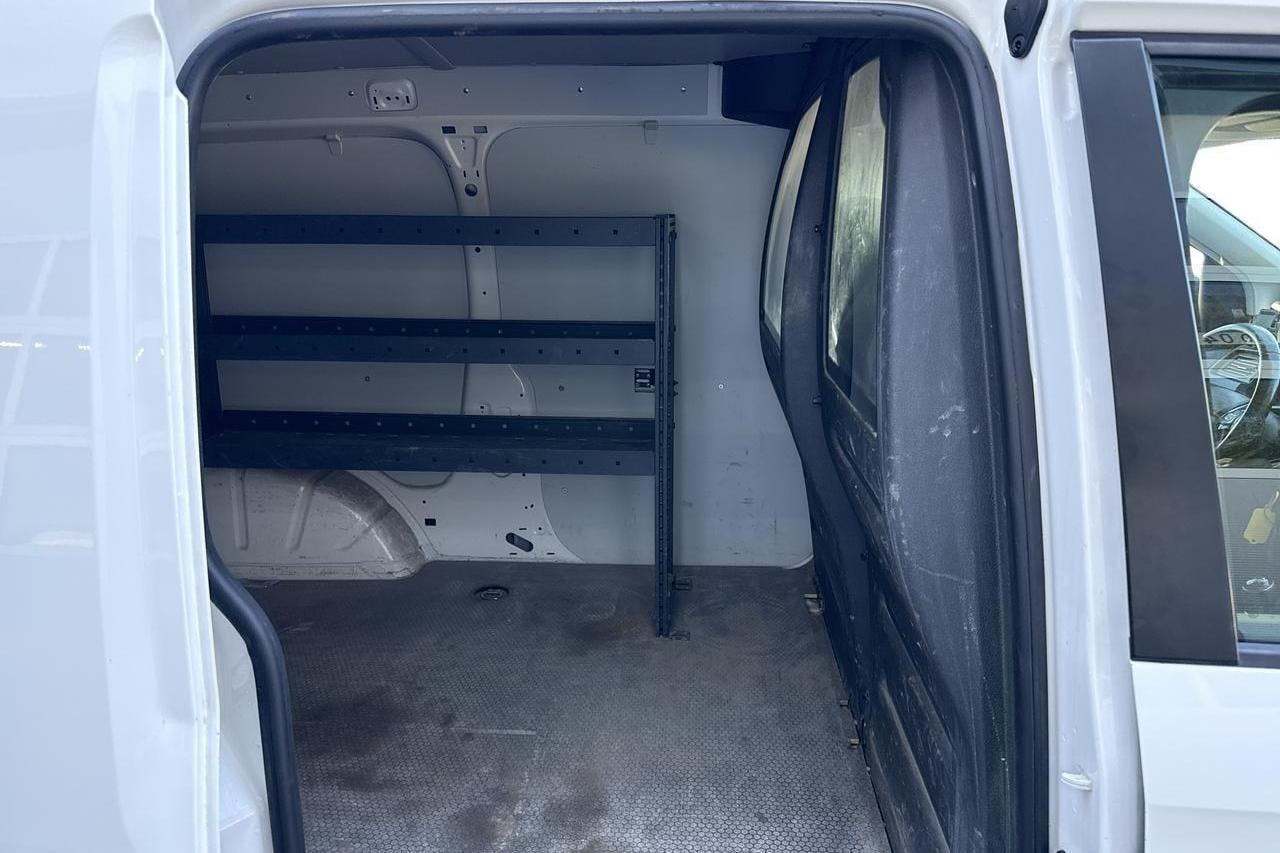 VW Caddy 2.0 TDI Maxi Skåp (102hk) - 13 338 mil - Manuell - vit - 2016