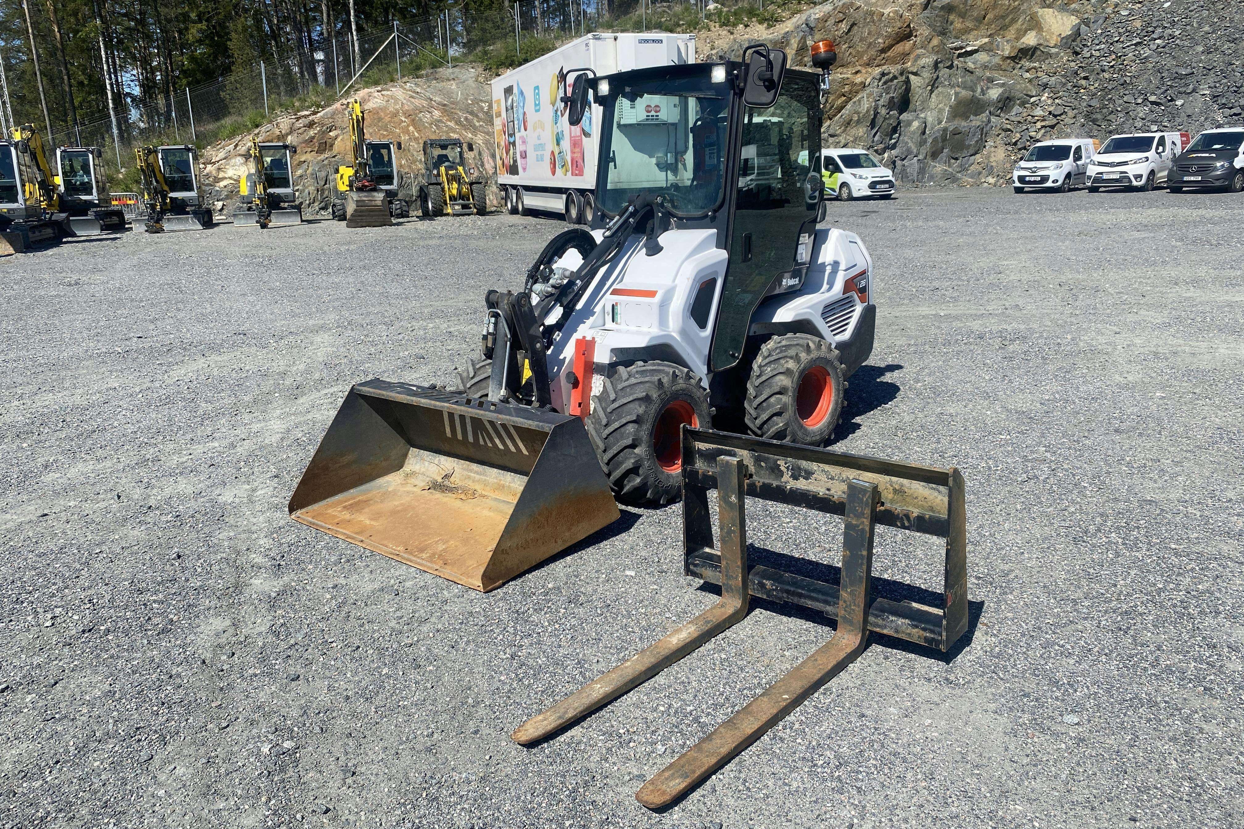 Bobcat L28 Minilastare/redskapsbärare -  - 2022
