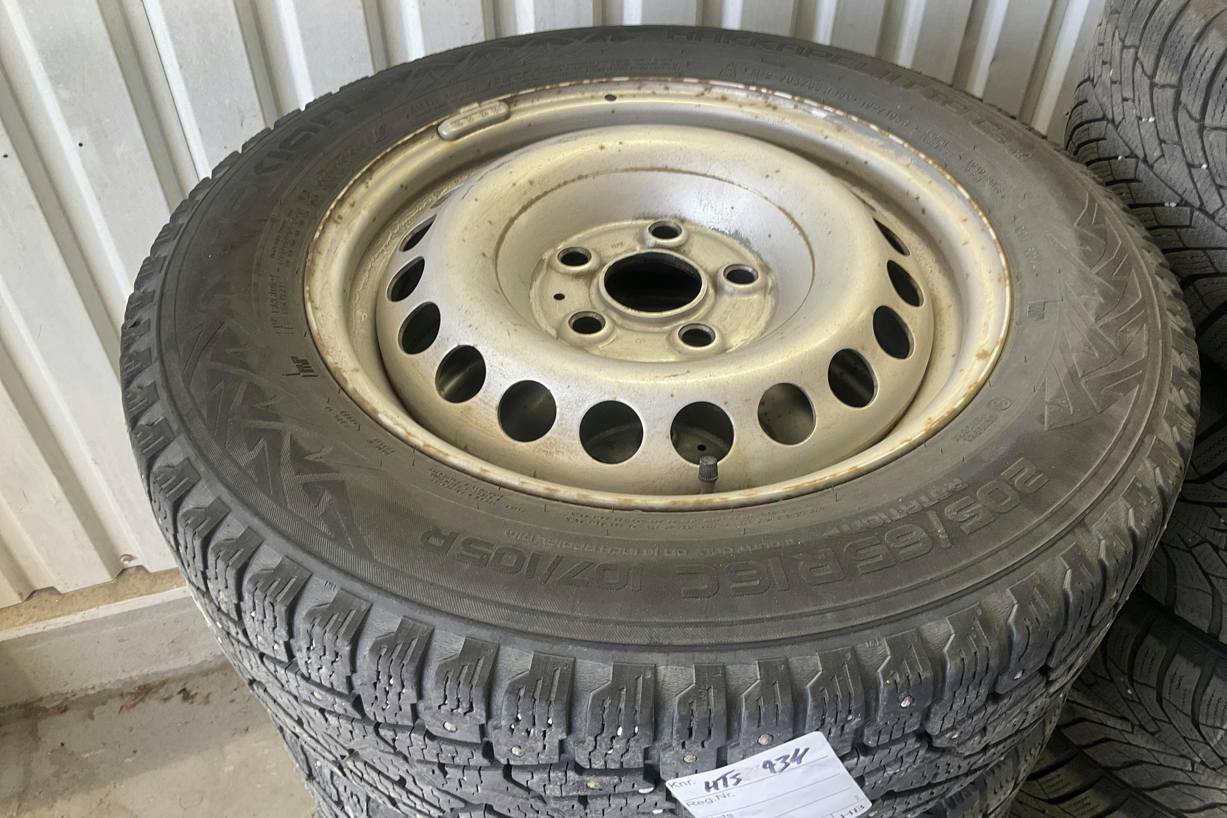 VW Transporter T6 2.0 TDI BMT Skåp (140hk) - 18 606 mil - Automat - vit - 2016