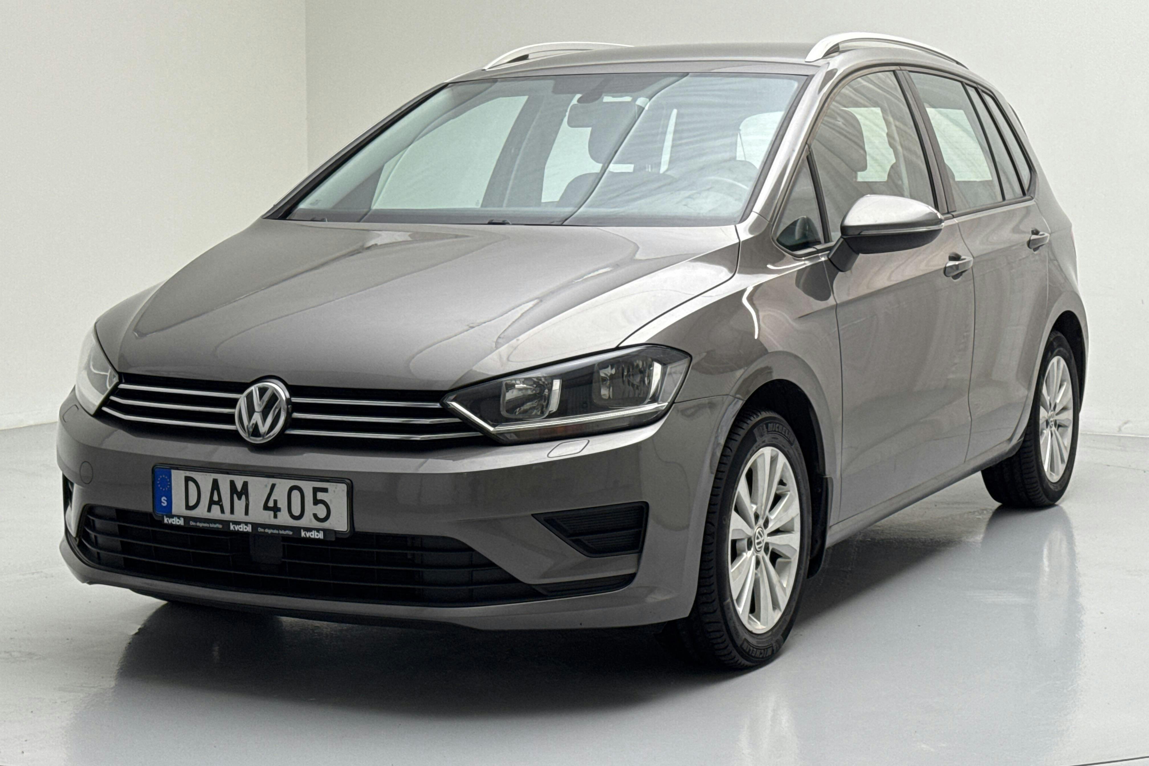 VW Golf VII 1.2 TSI BlueMotion Technology Sportsvan (110hk) - 134 240 km - Automaattinen - harmaa - 2016
