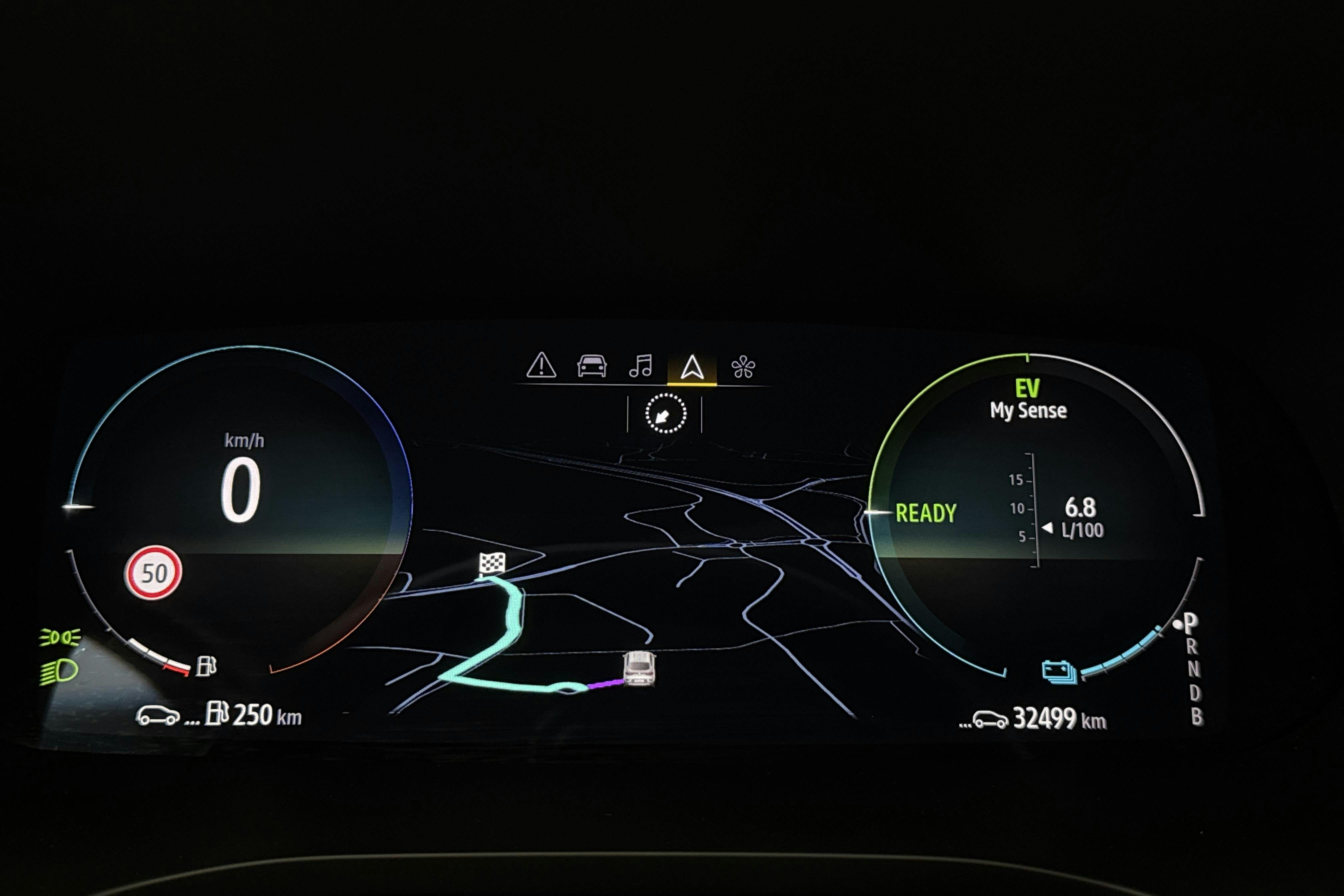 Renault Arkana E-tech (145hk) - 3 249 mil - Automat - svart - 2022