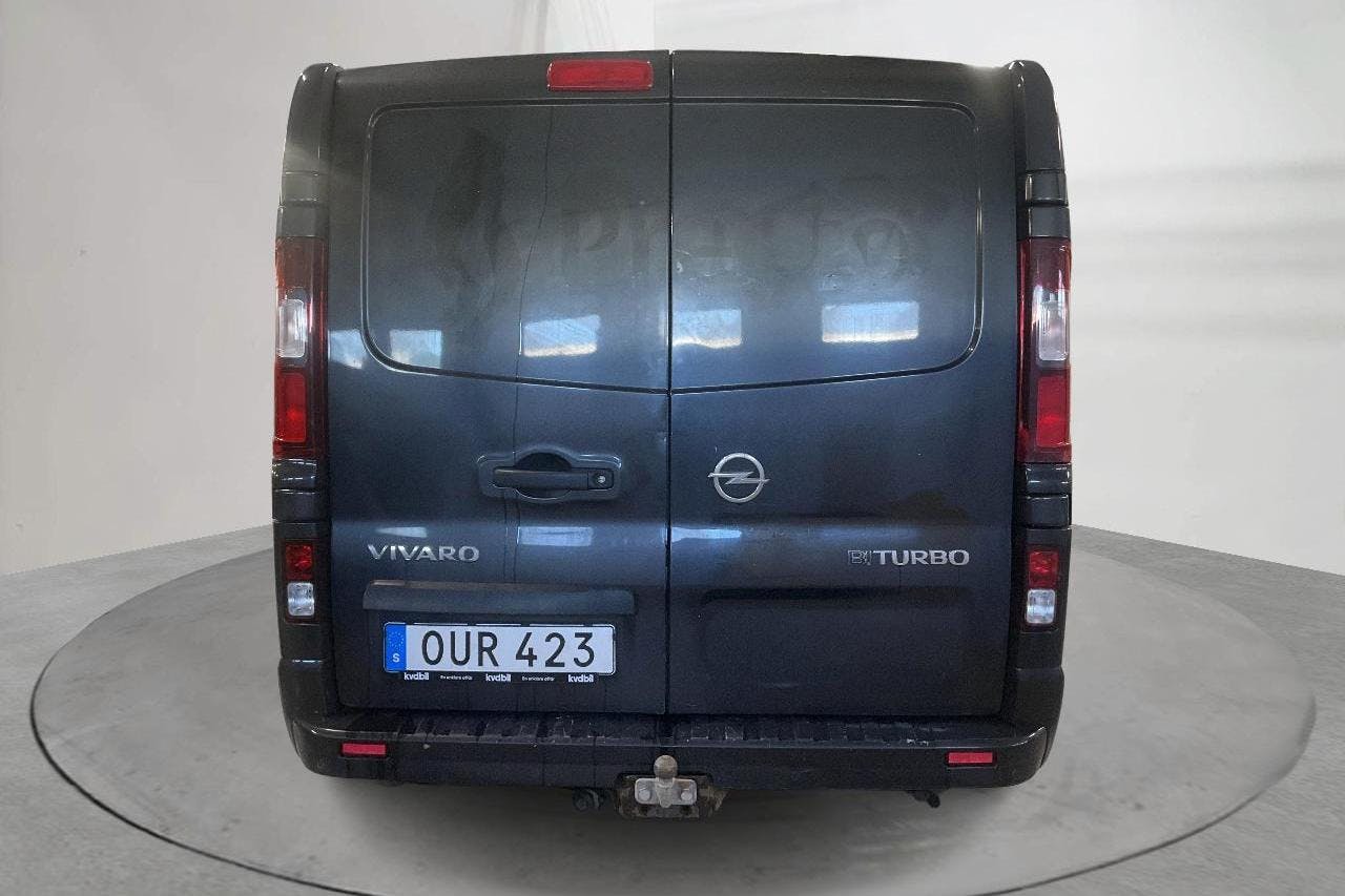 Opel Vivaro 1.6 CDTI (120hk) - 8 805 mil - Manuell - svart - 2015