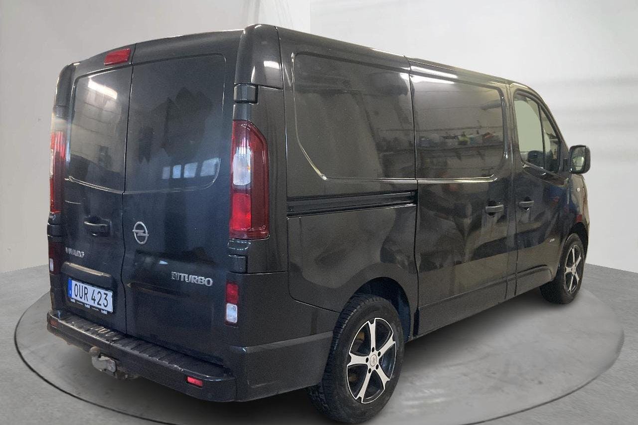Opel Vivaro 1.6 CDTI (120hk) - 8 805 mil - Manuell - svart - 2015