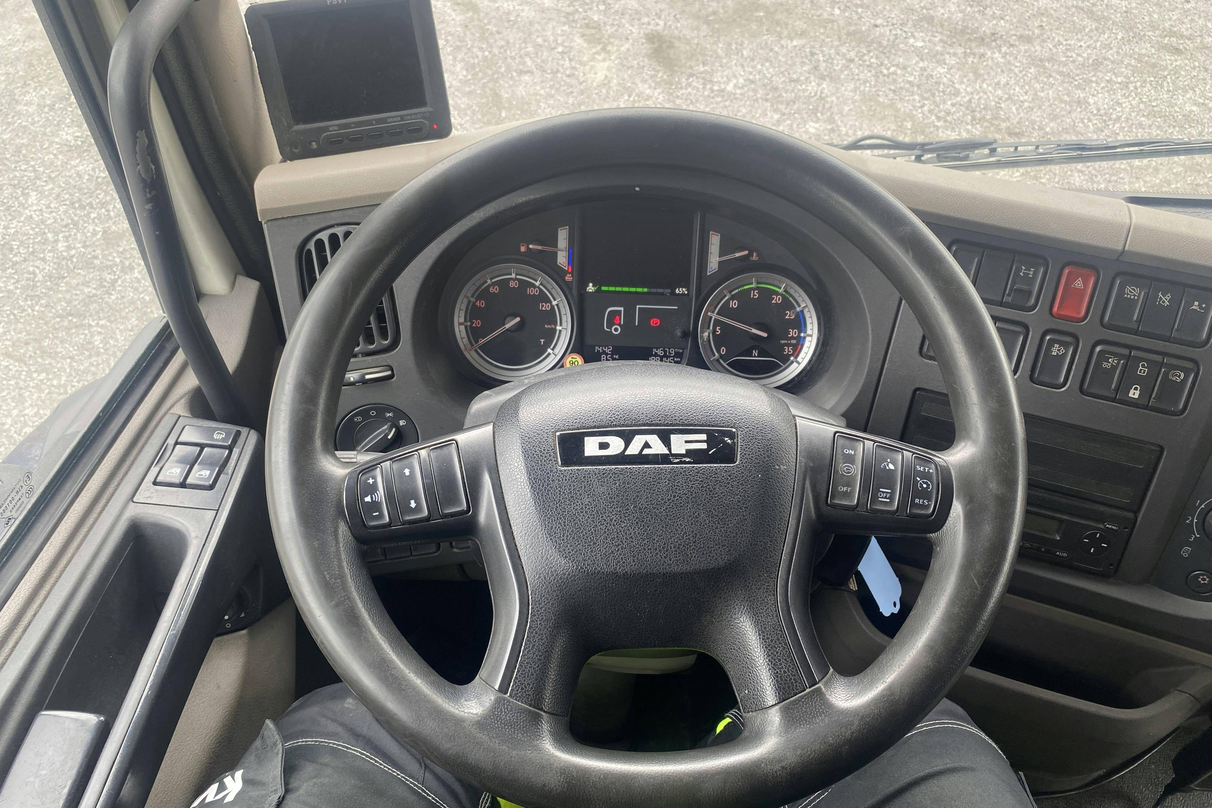 DAF FA LF290I - 189 145 km - Automat - vit - 2017