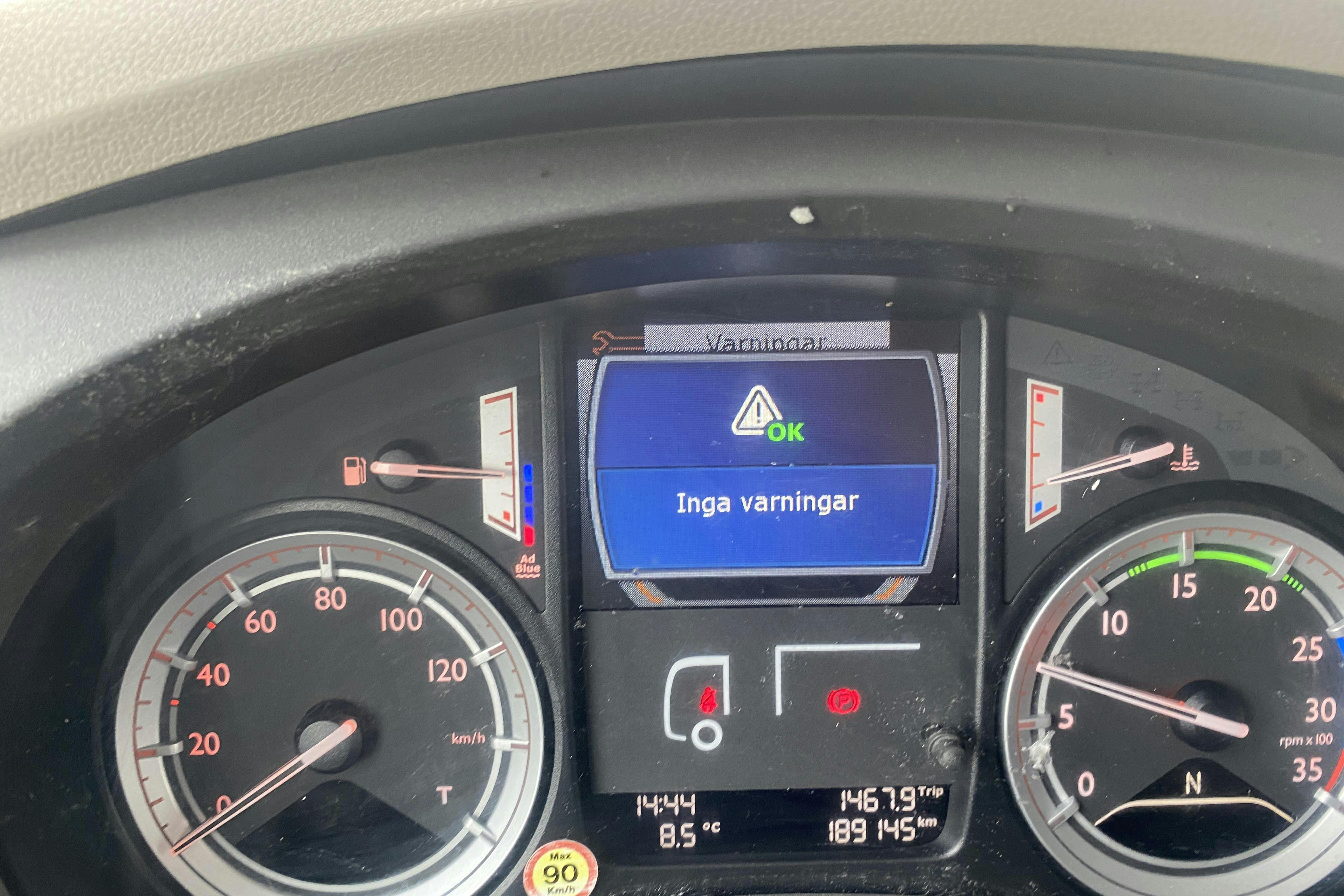 DAF FA LF290I - 189 145 km - Automat - vit - 2017