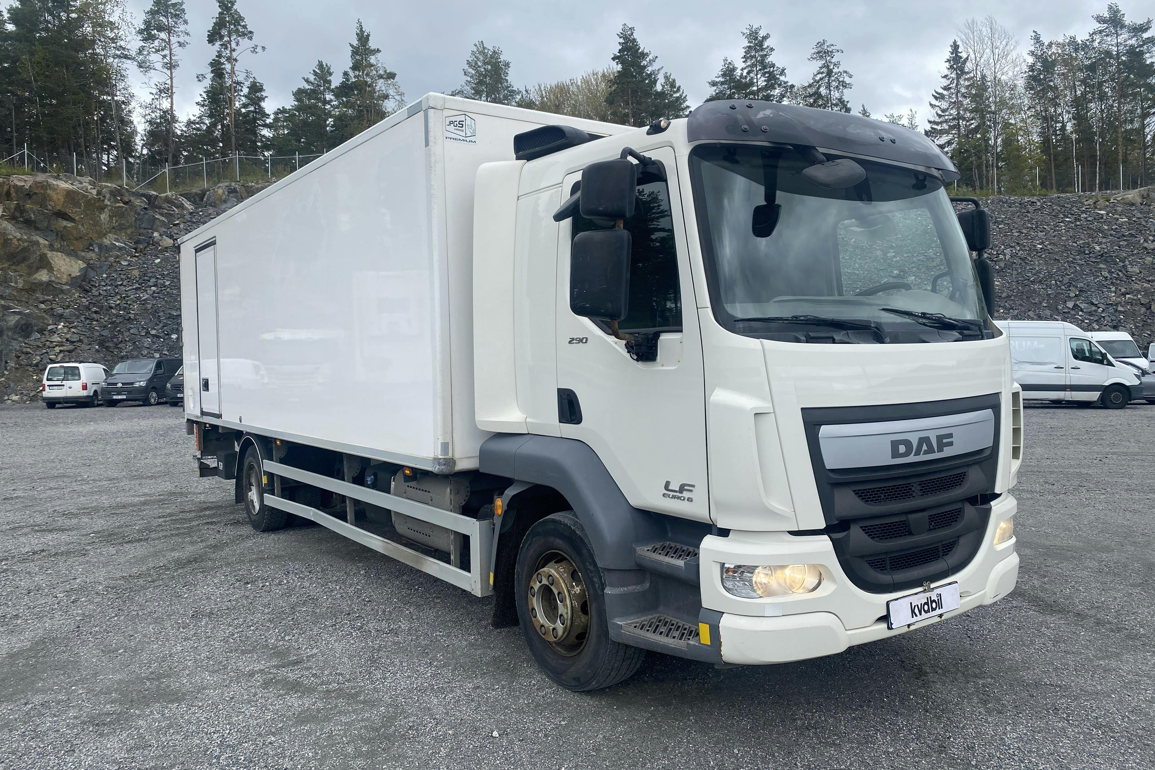 DAF FA LF290I - 189 145 km - Automat - vit - 2017