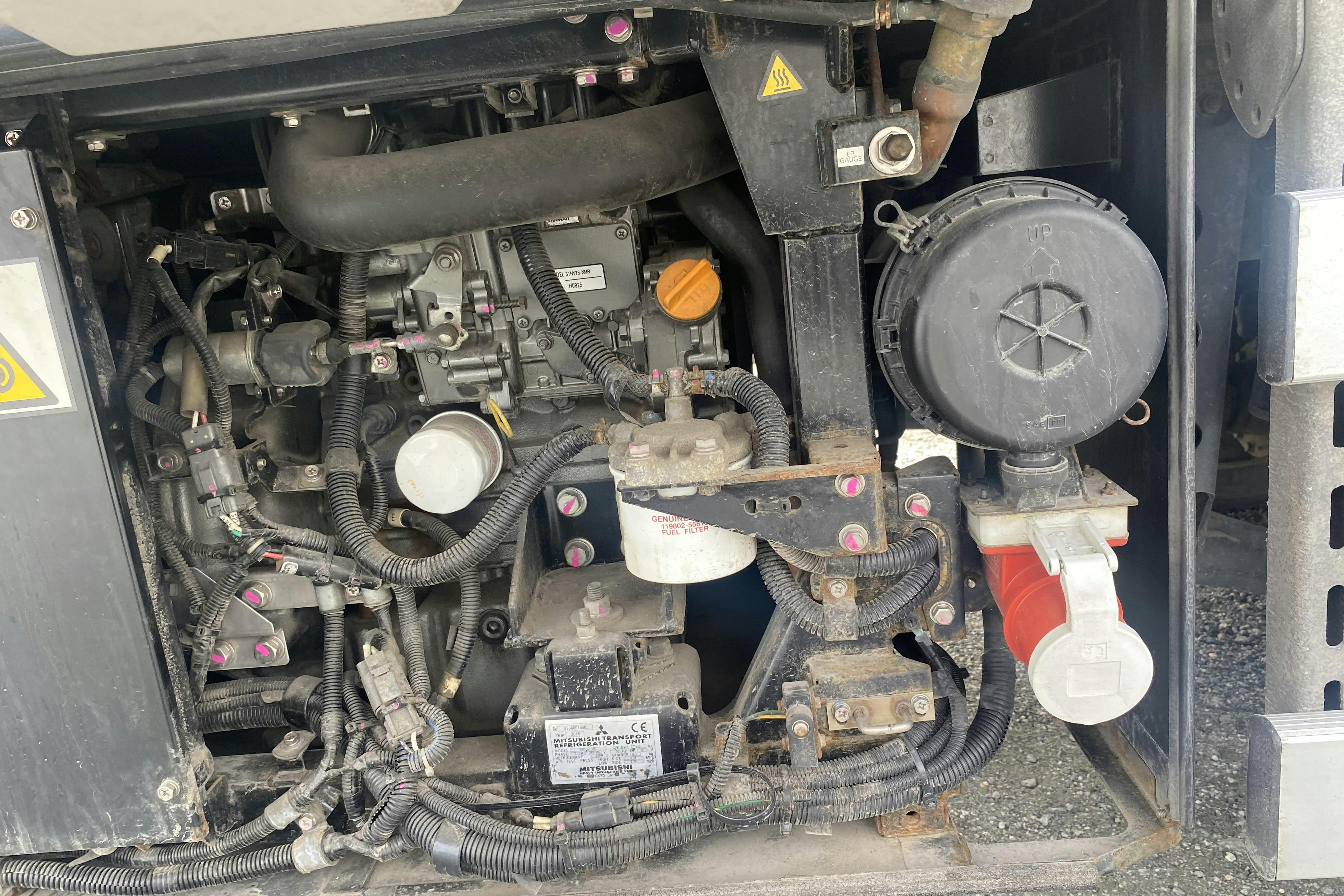 DAF FA LF290I - 189 145 km - Automat - vit - 2017