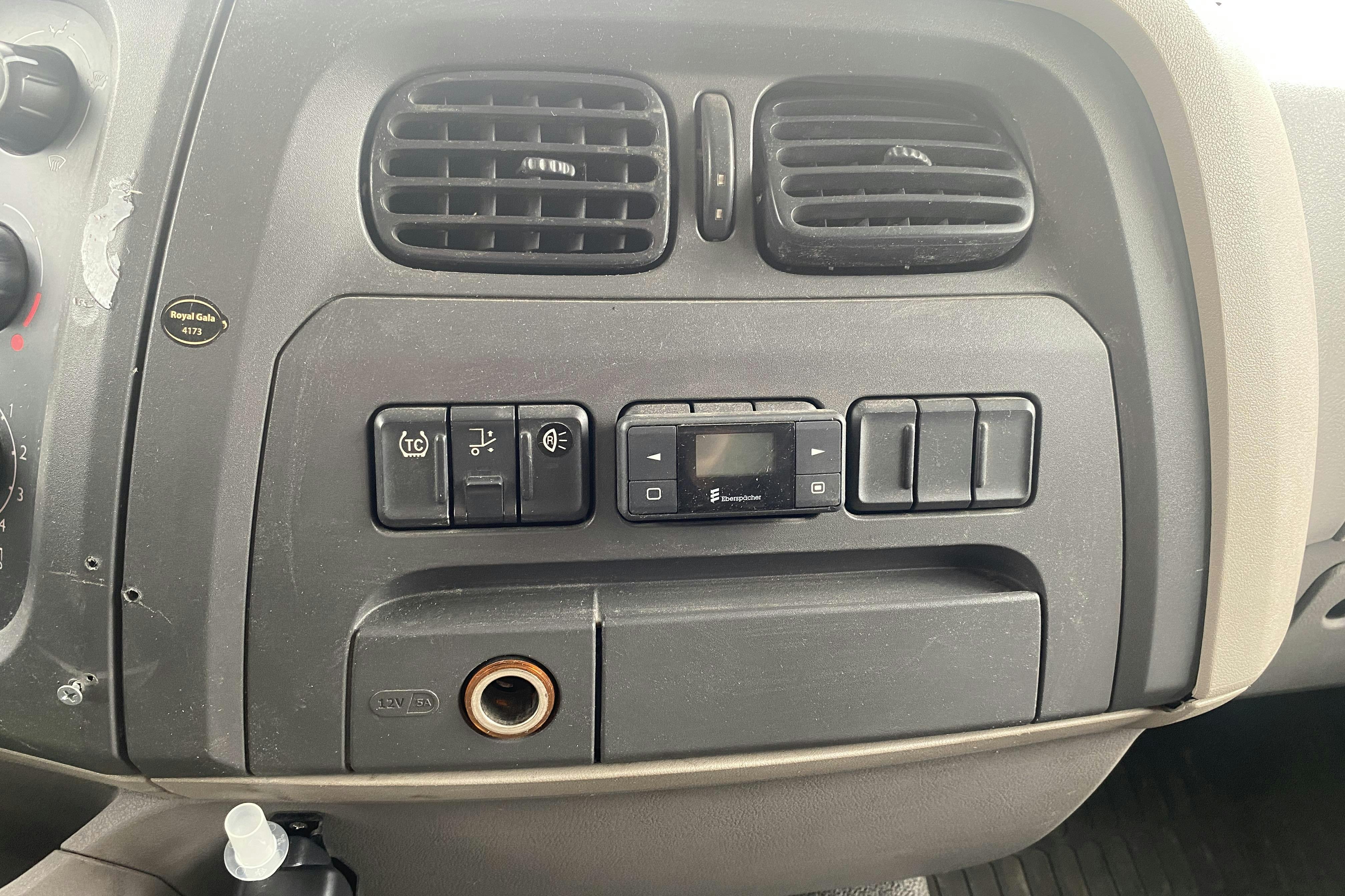 DAF FA LF290I - 189 145 km - Automat - vit - 2017
