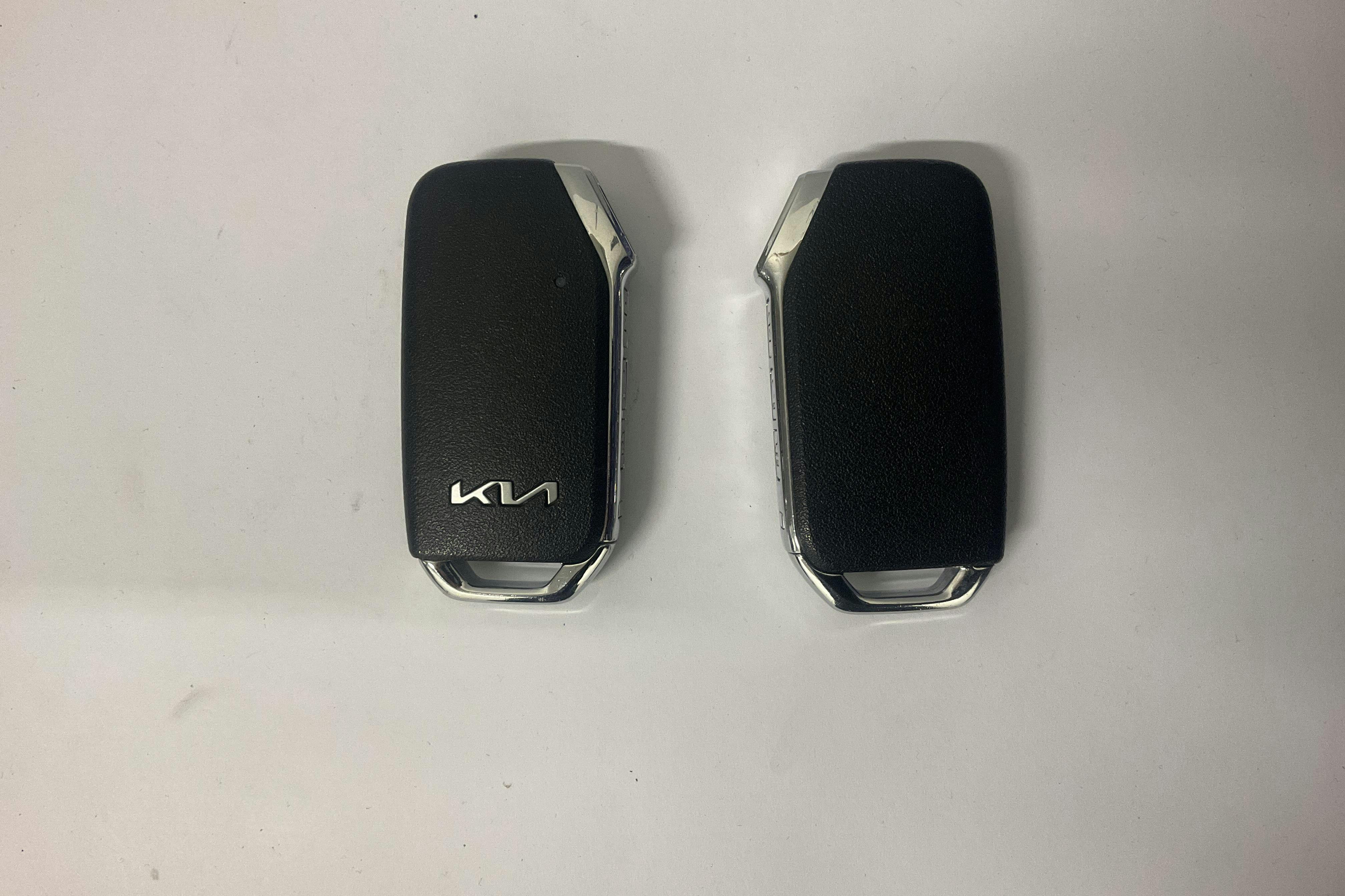 Presentationsfoto 18 av 18: KIA Niro EV 65 kWh (204hk) - 1 871 mil - Automat - svart - 2023