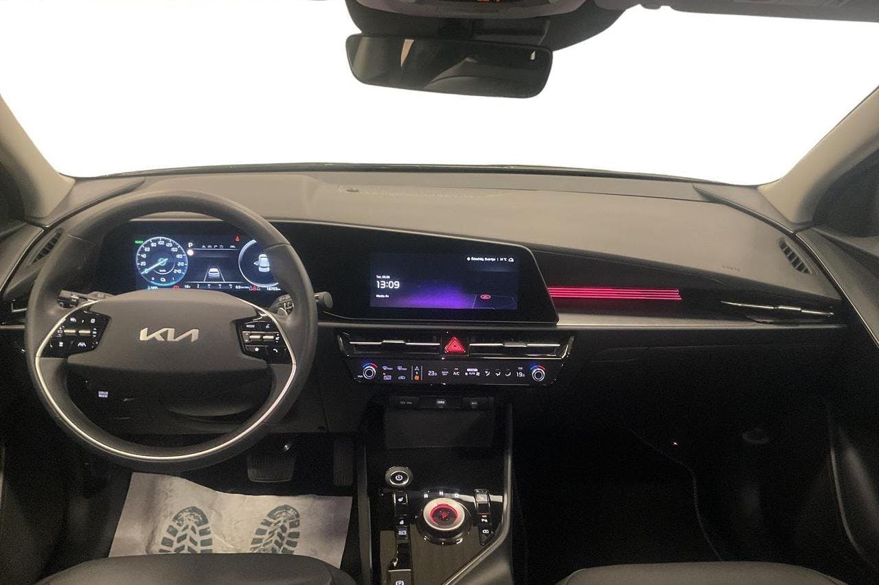 KIA Niro EV 65 kWh (204hk) - 1 871 mil - Automat - svart - 2023