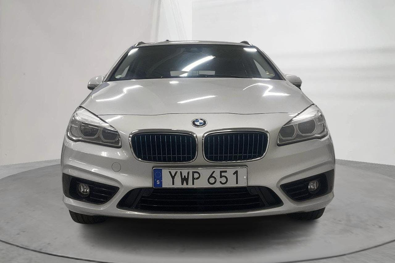 BMW 225xe Active Tourer, F45 (224hk) - 11 654 mil - Automat - silver - 2018