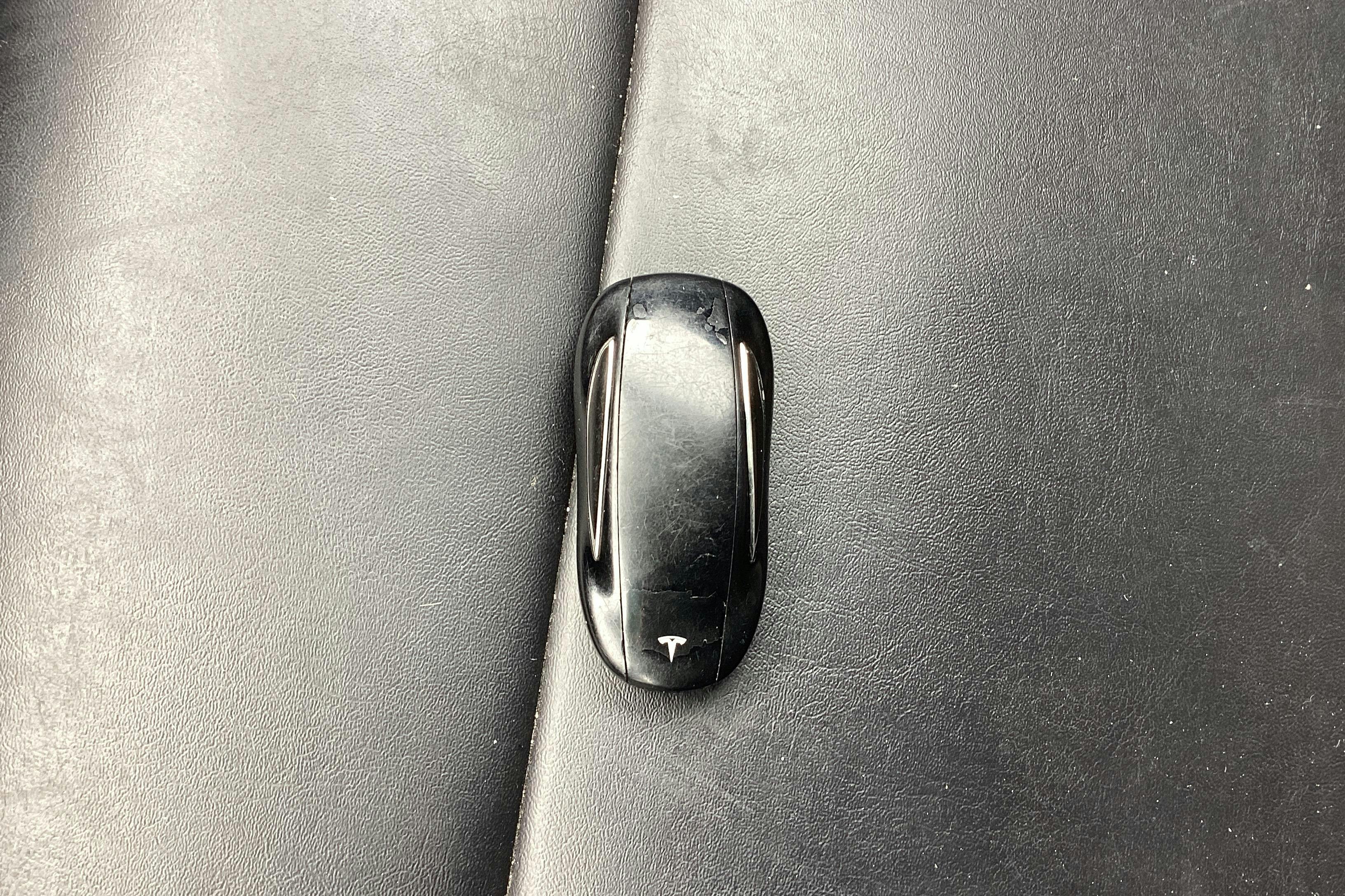 Tesla Model X 100D - 25 933 mil - Automat - vit - 2018