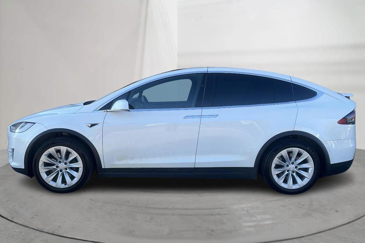 Tesla Model X 100D - 25 933 mil - Automat - vit - 2018