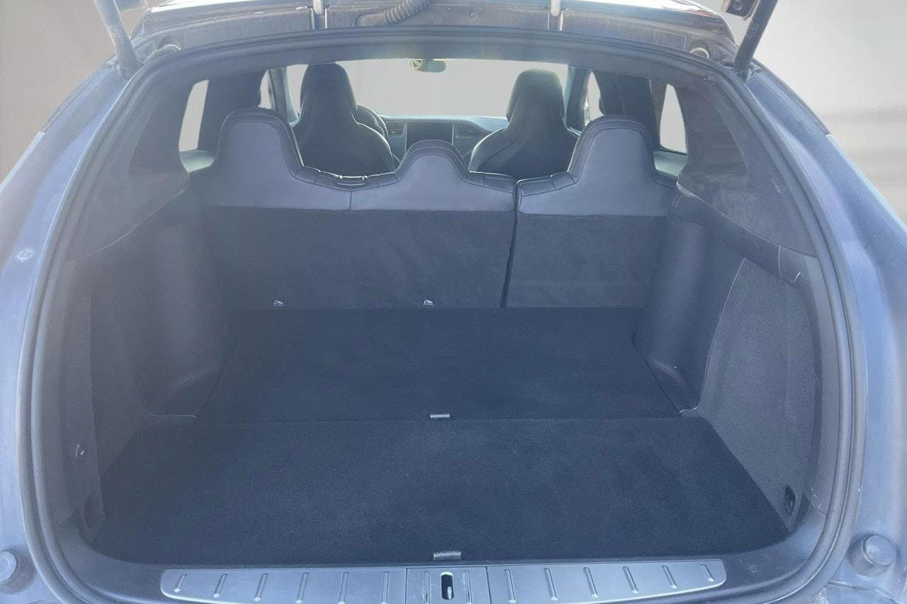 Tesla Model X 100D - 25 933 mil - Automat - vit - 2018