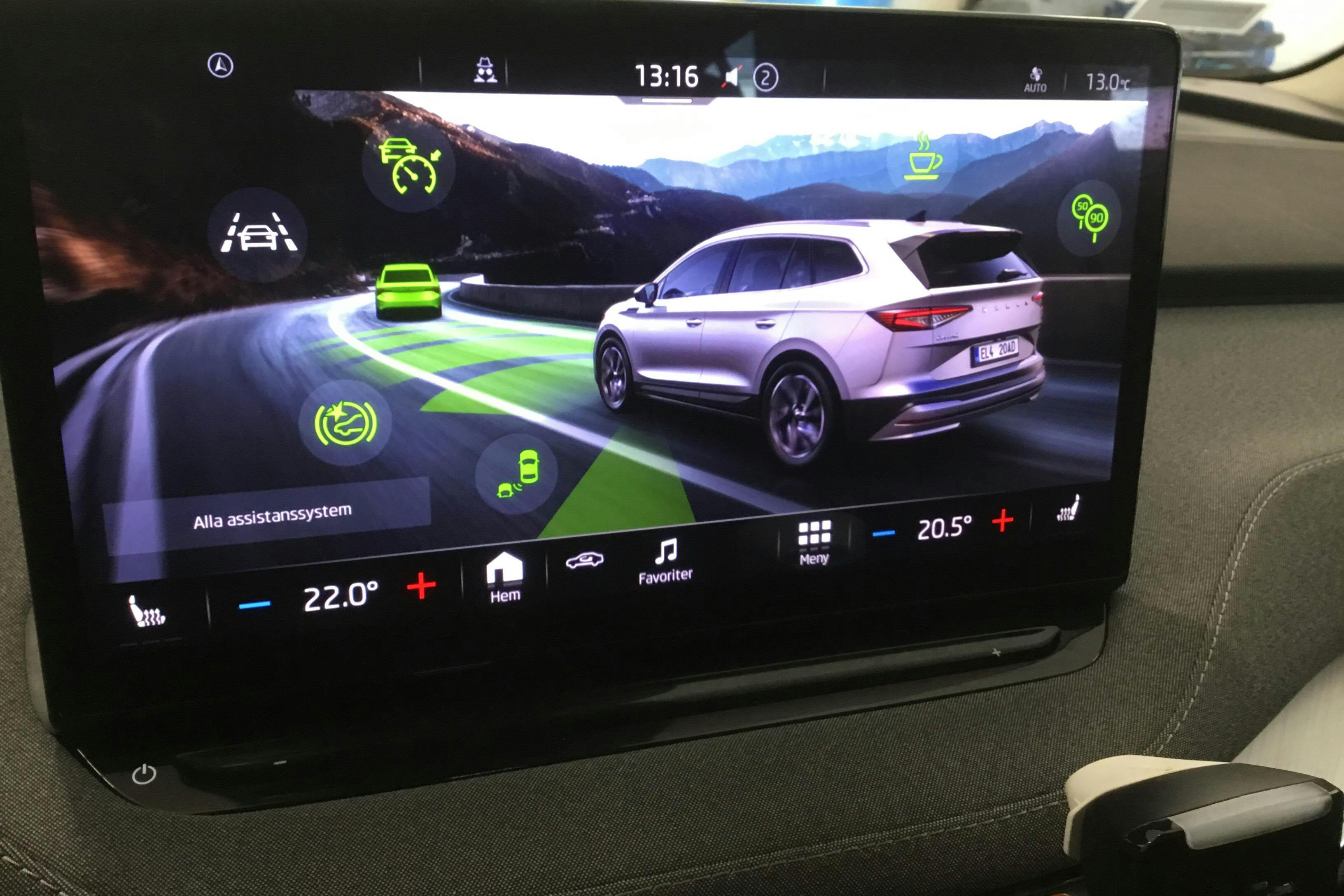 Skoda Enyaq 80x iV (265hk) - 4 538 mil - Automat - vit - 2022