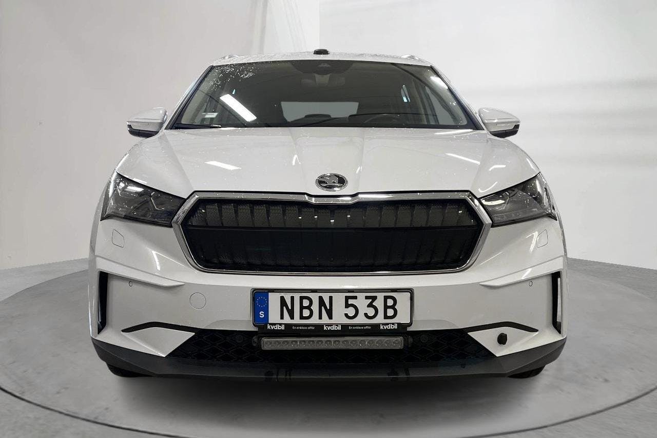 Skoda Enyaq 80x iV (265hk) - 4 538 mil - Automat - vit - 2022