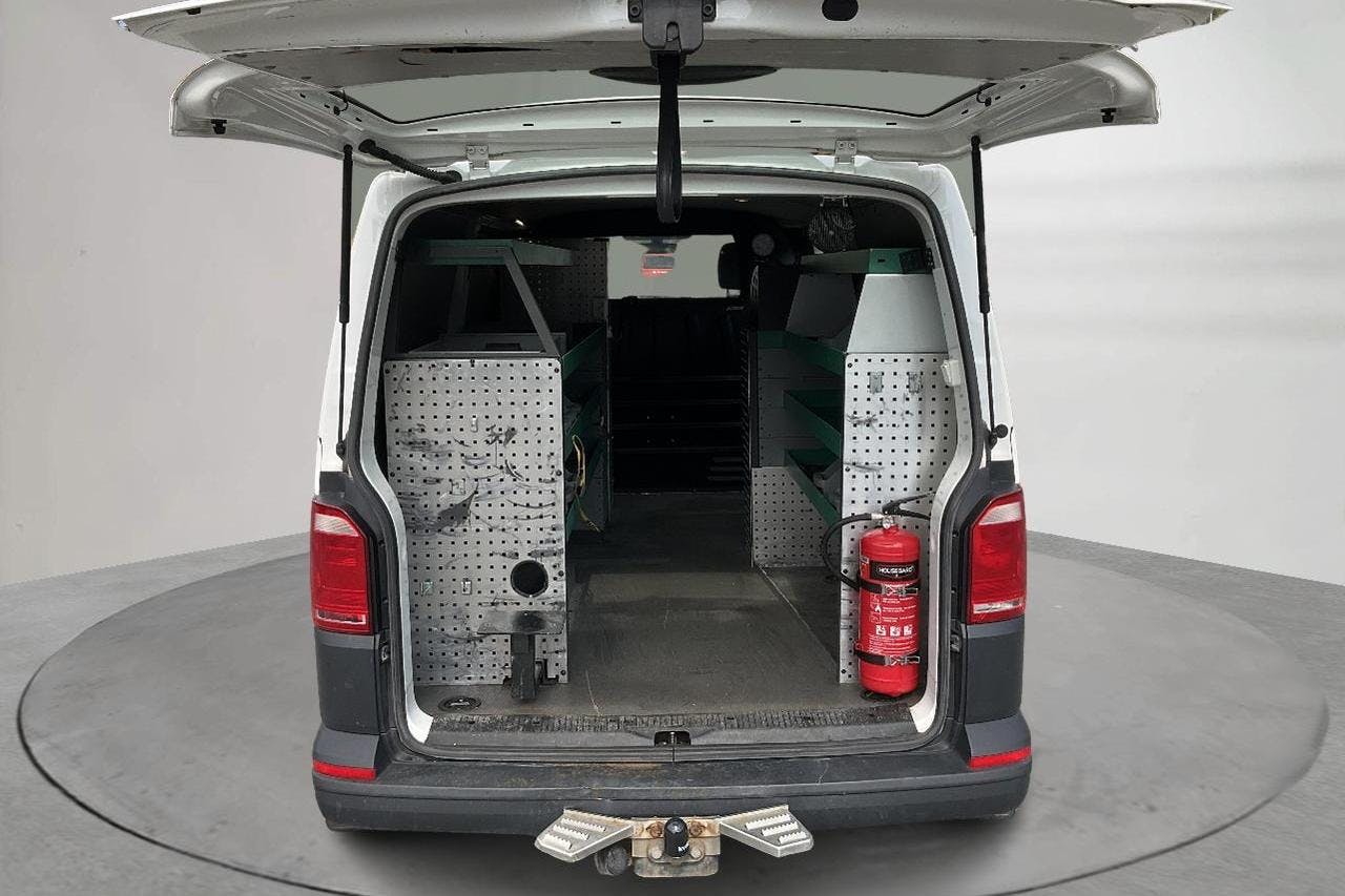 VW Transporter T6 2.0 TDI BMT Skåp 4MOTION (150hk) - 23 653 mil - Manuell - vit - 2018