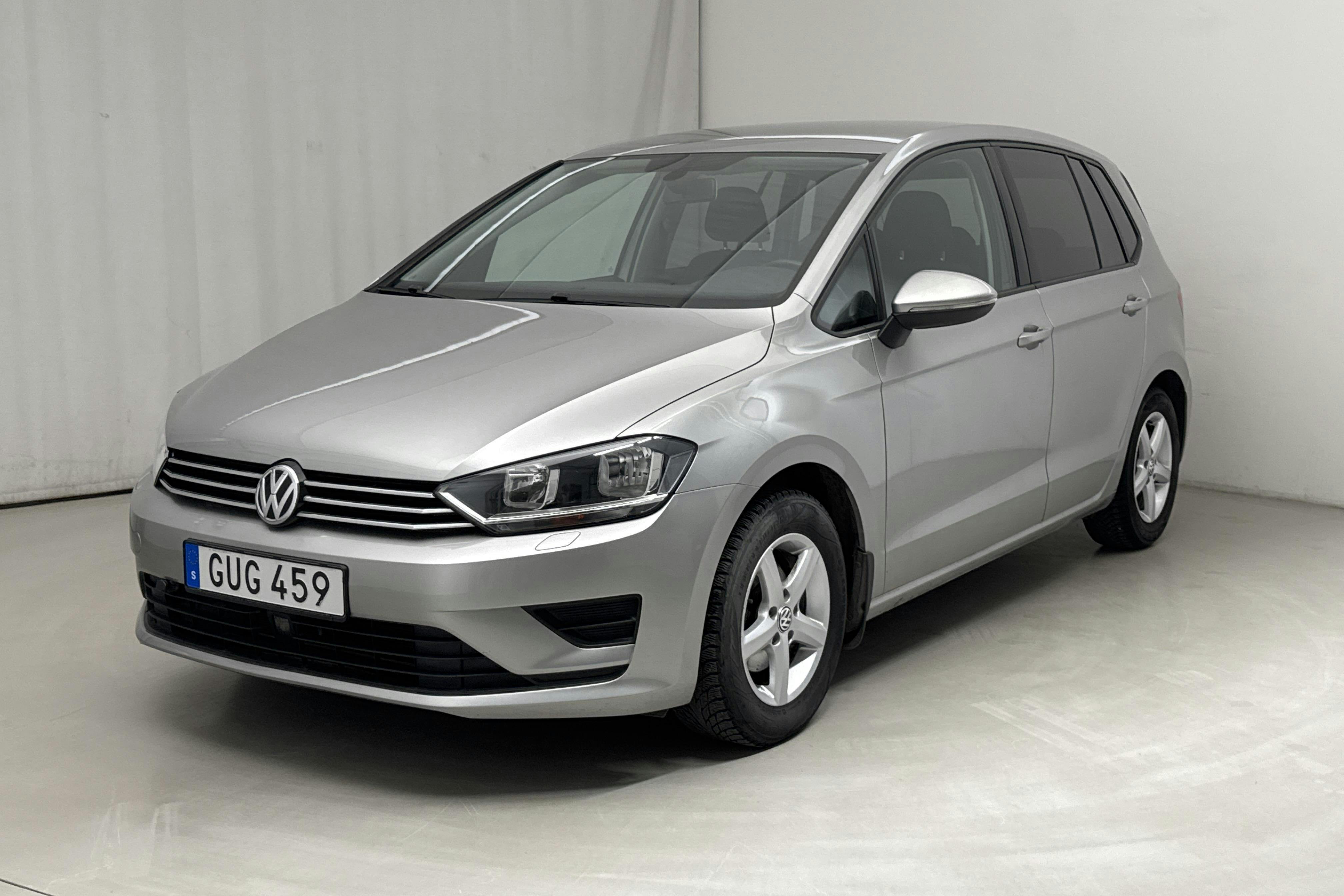 VW Golf VII 1.2 TSI BlueMotion Technology Sportsvan (110hk) - 143 200 km - Automatic - silver - 2016