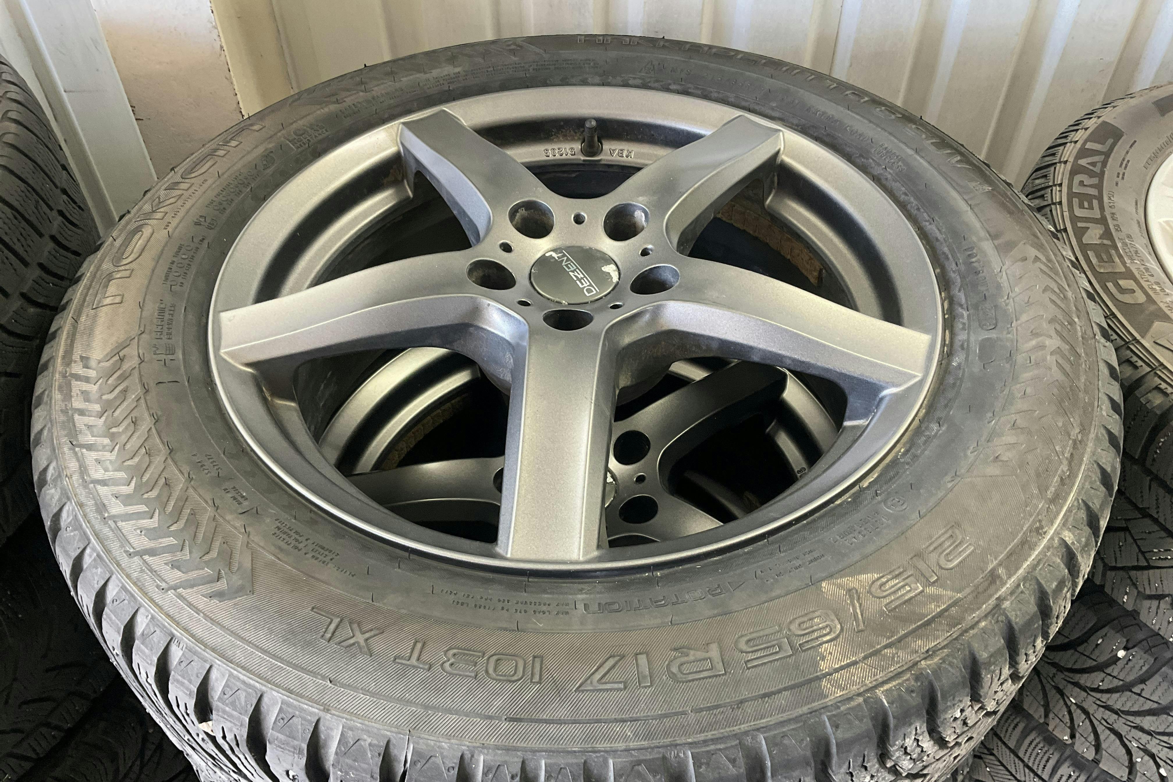 VW Tiguan 2.0 TDI 4MOTION (190hk) - 175 800 km - Automatic - Dark Brown - 2017