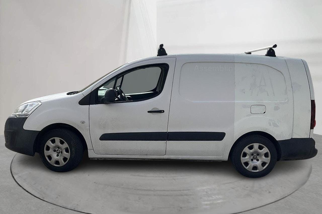 Peugeot Partner 1.6 BlueHDI Skåp (100hk) - 12 215 mil - Automat - vit - 2015