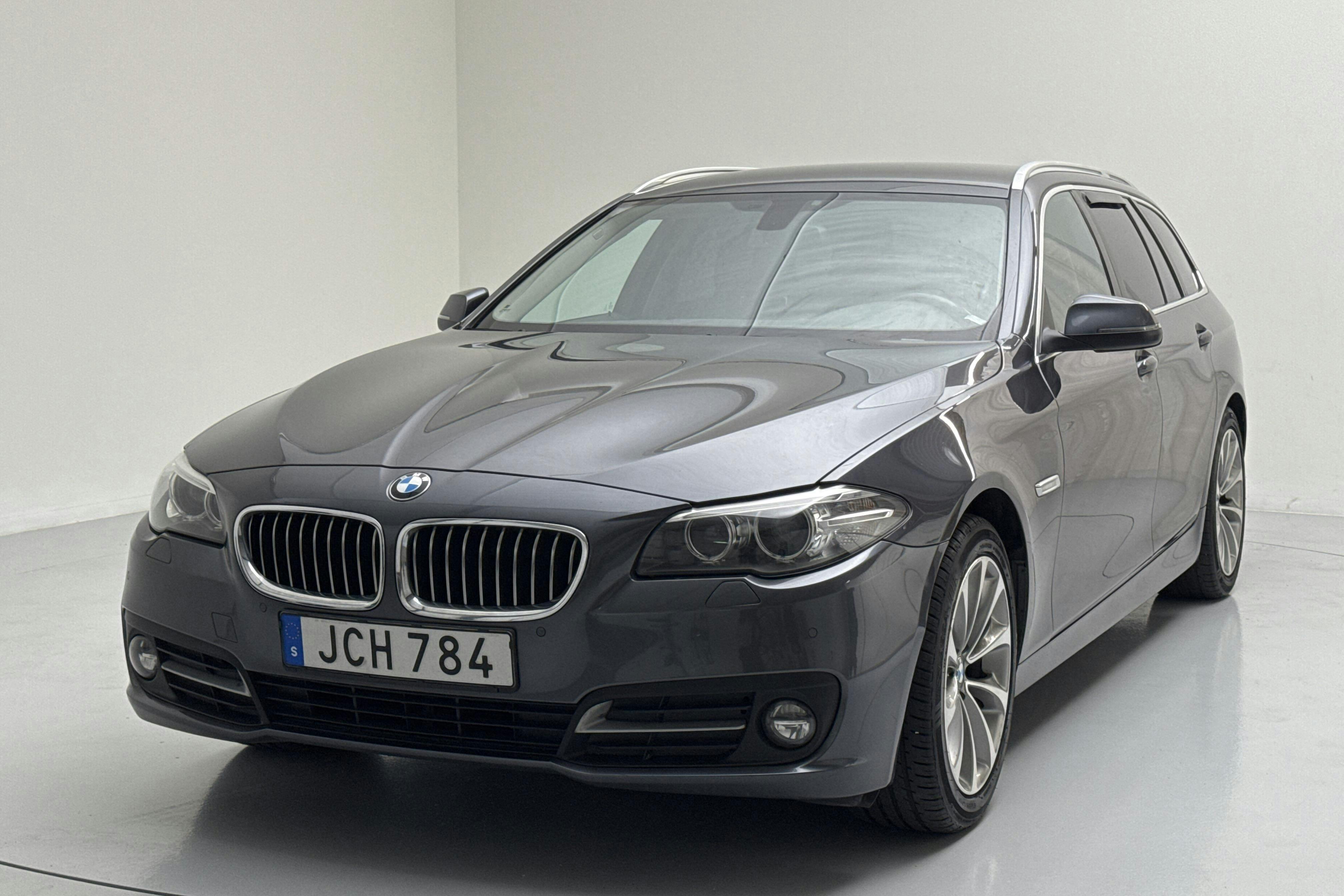 Esitlusfoto 1 aadressil 14: BMW 520d Touring, F11 (190hk) - 185 850 km - Automaatne - hall - 2016