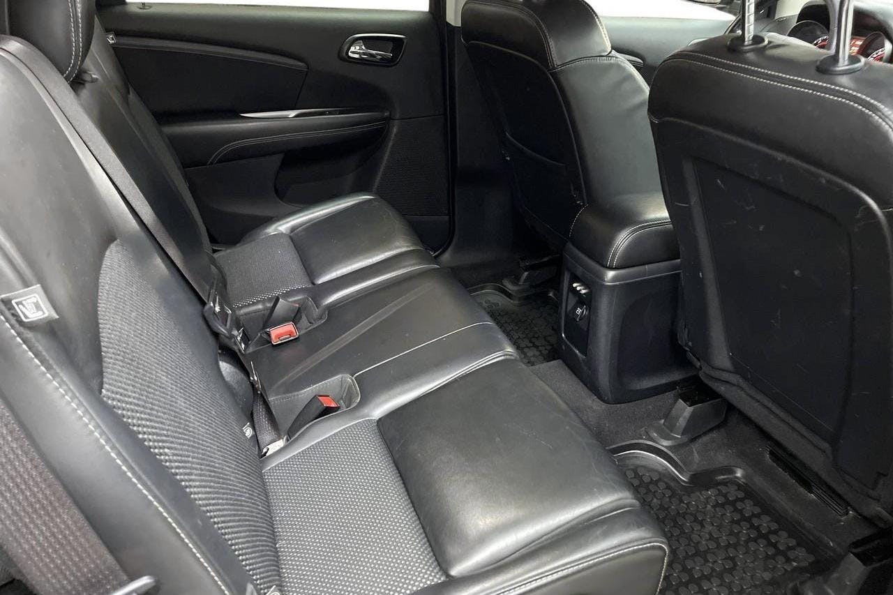 Fiat Freemont 2.0 Multijet AWD (170hk) - 19 504 mil - Automat - svart - 2015