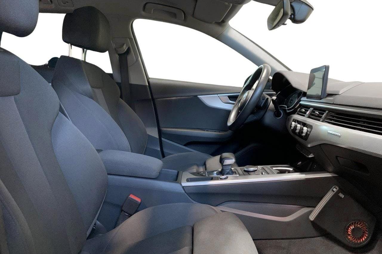 Audi A4 Avant 40 TDI quattro (190hk) - 3 838 mil - Automat - svart - 2019