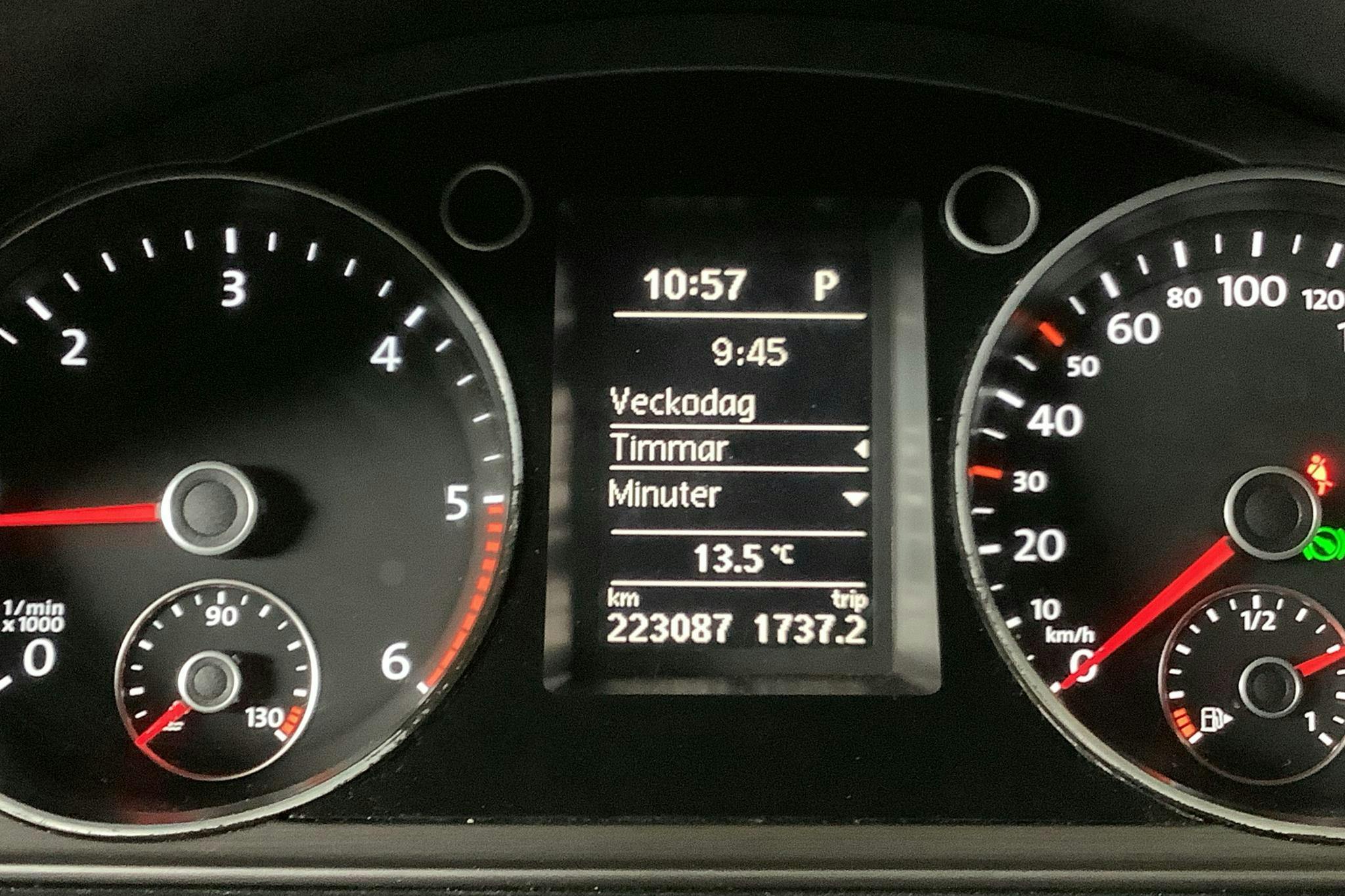 VW Passat 2.0 TDI BlueMotion Technology Variant 4Motion (170hk) - 22 309 mil - Automat - silver - 2013