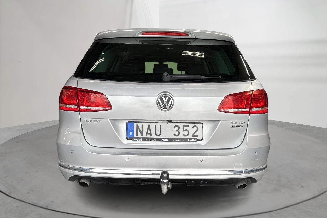 VW Passat 2.0 TDI BlueMotion Technology Variant 4Motion (170hk) - 22 309 mil - Automat - silver - 2013