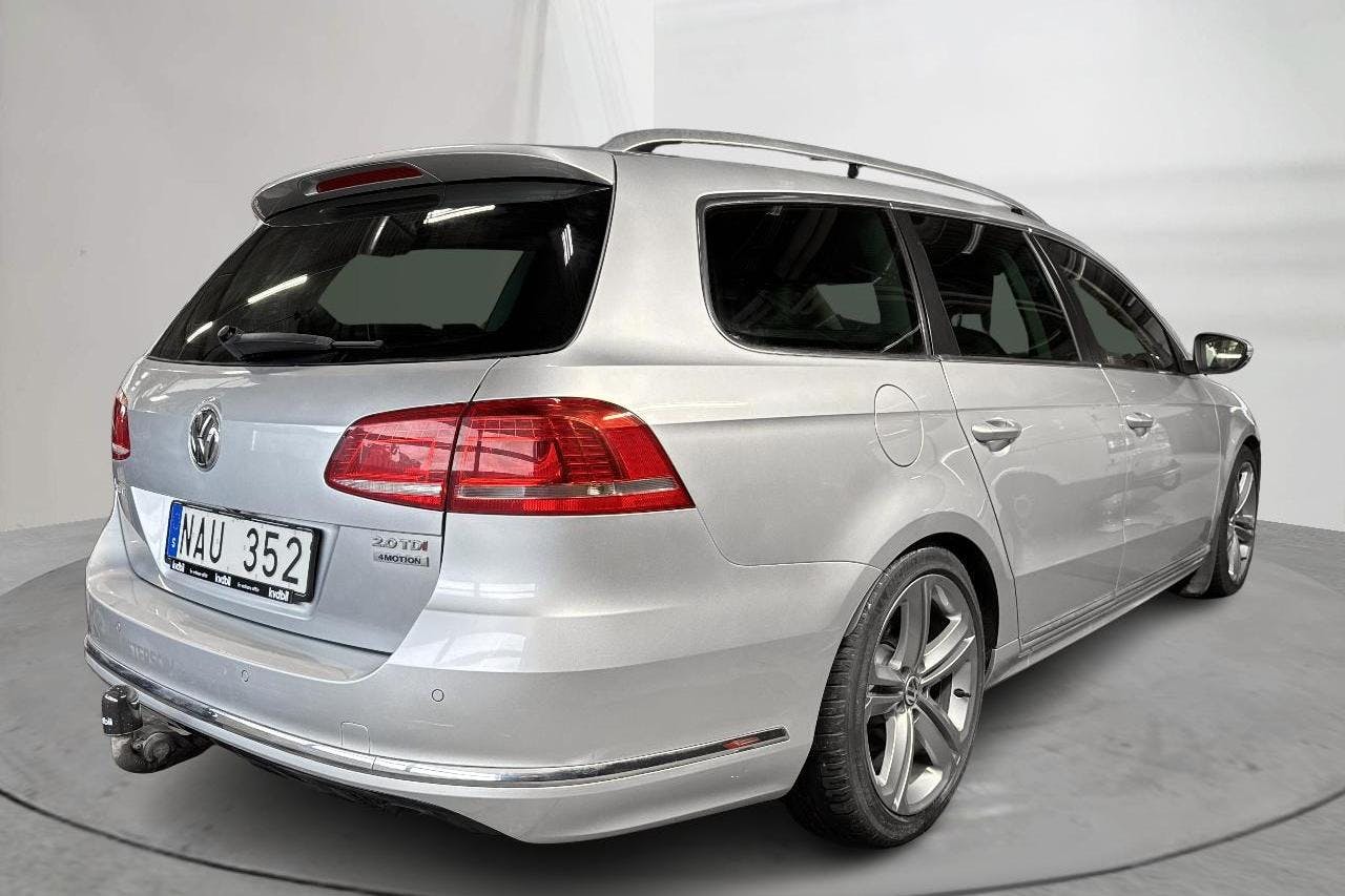 VW Passat 2.0 TDI BlueMotion Technology Variant 4Motion (170hk) - 22 309 mil - Automat - silver - 2013