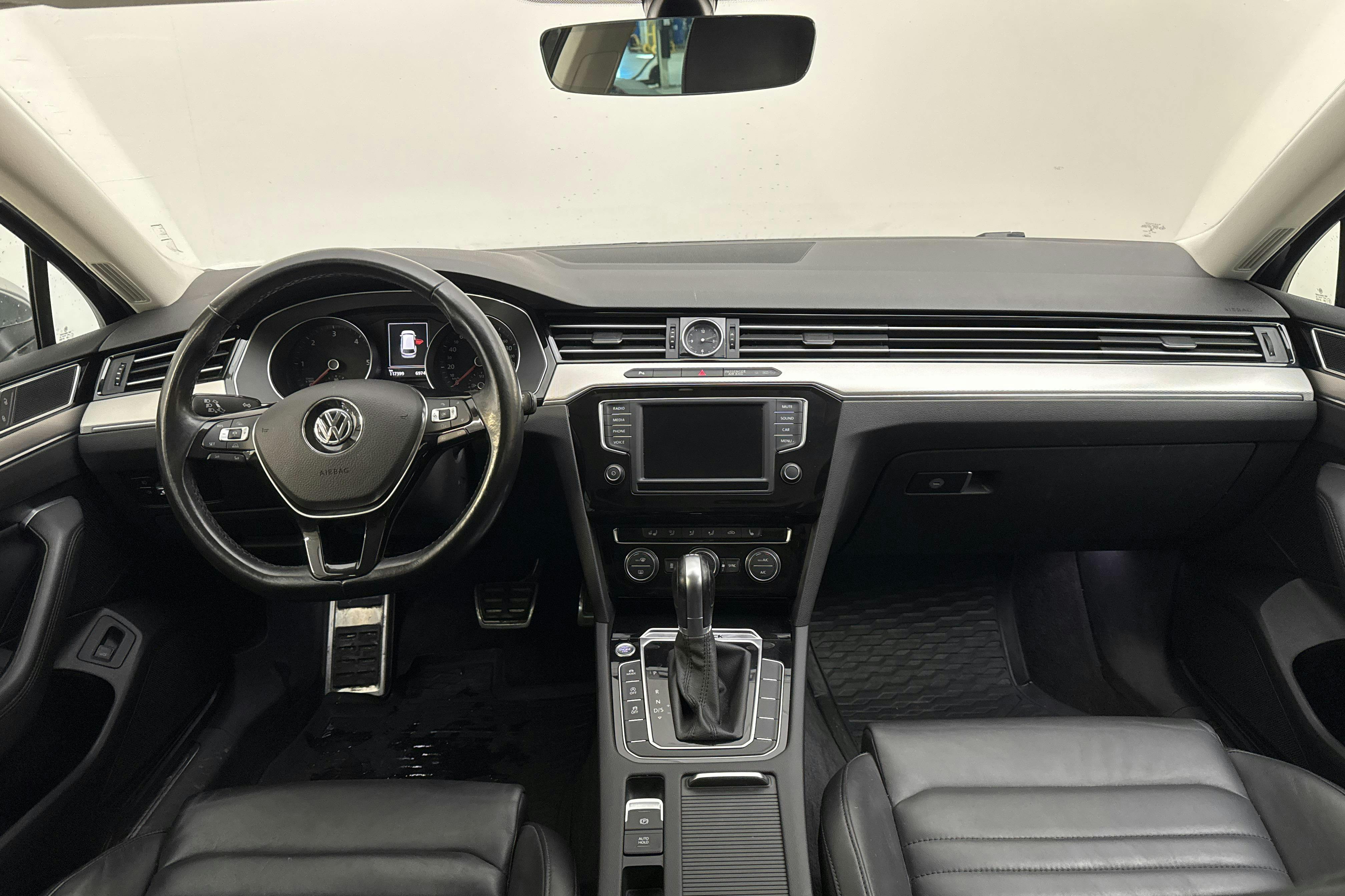 VW Passat Alltrack 2.0 TDI 4MOTION (190hk) - 11 739 mil - Automat - Dark Grey - 2016