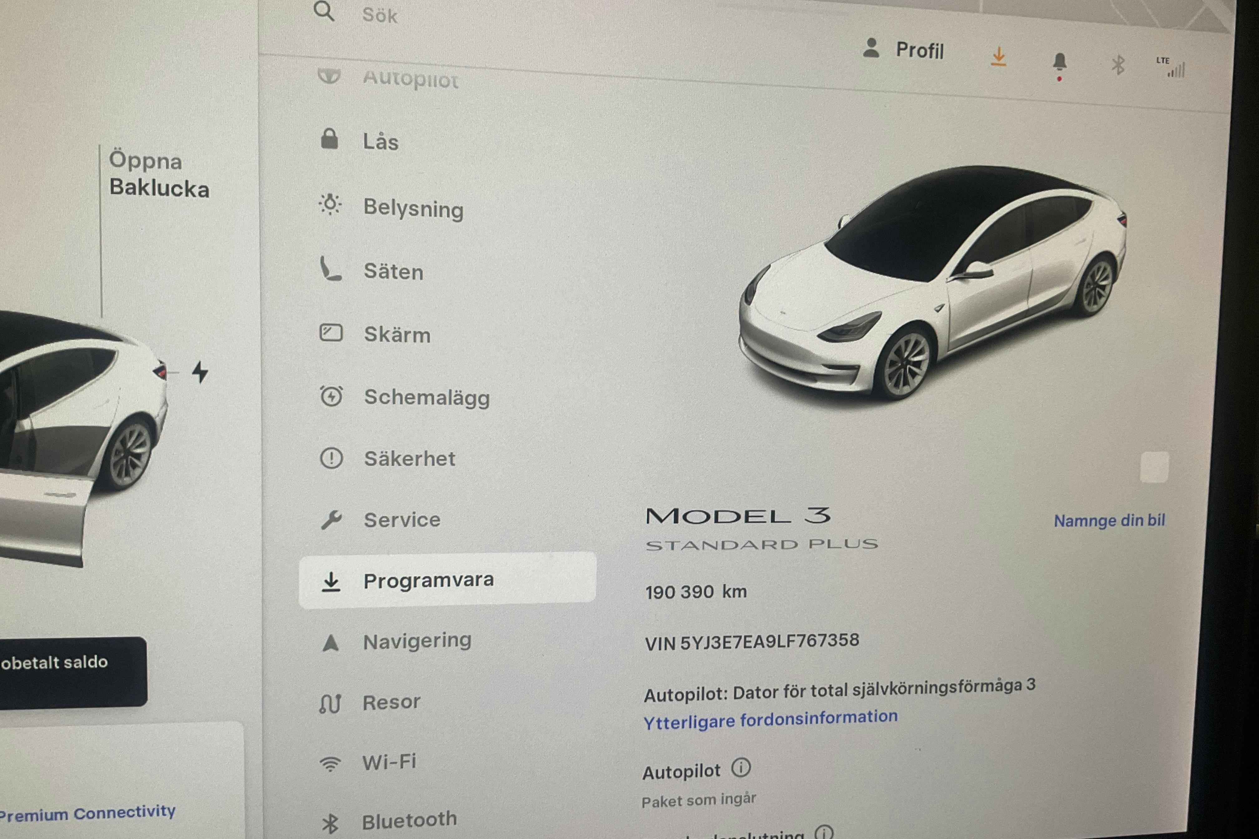 Tesla Model 3 Standard Range RWD - 19 038 mil - Automat - vit - 2020