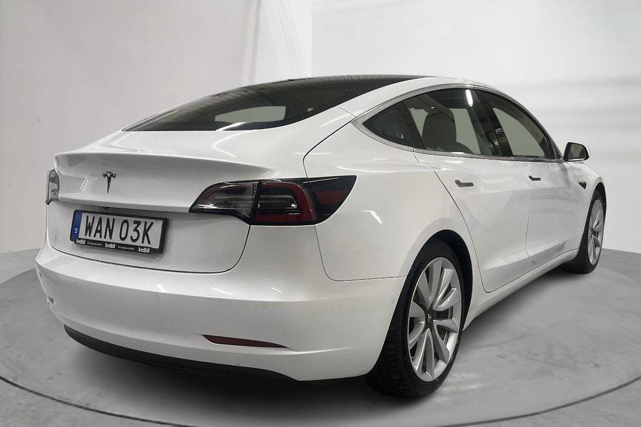 Tesla Model 3 Standard Range RWD - 19 038 mil - Automat - vit - 2020