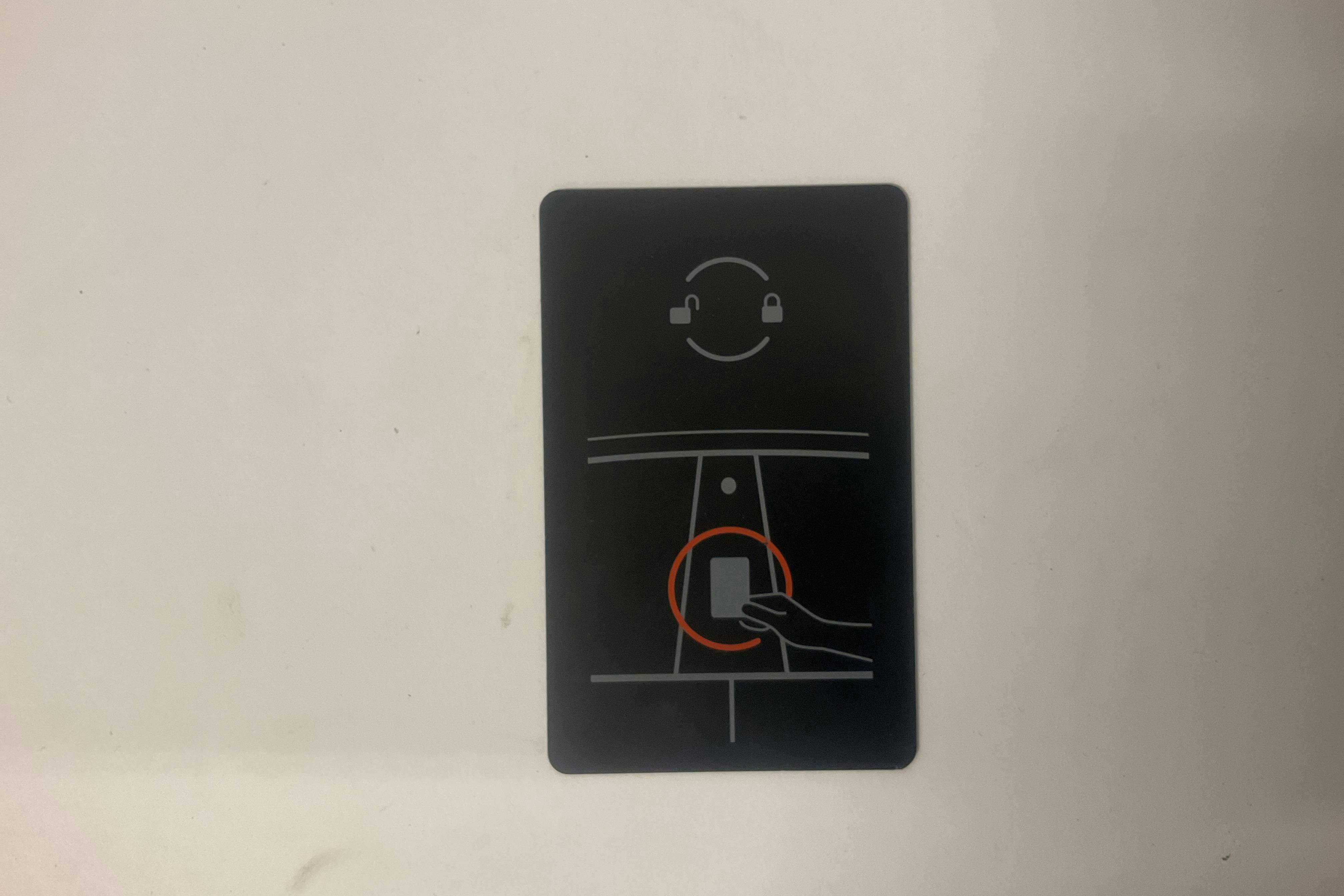 Tesla Model 3 Standard Range RWD - 19 038 mil - Automat - vit - 2020