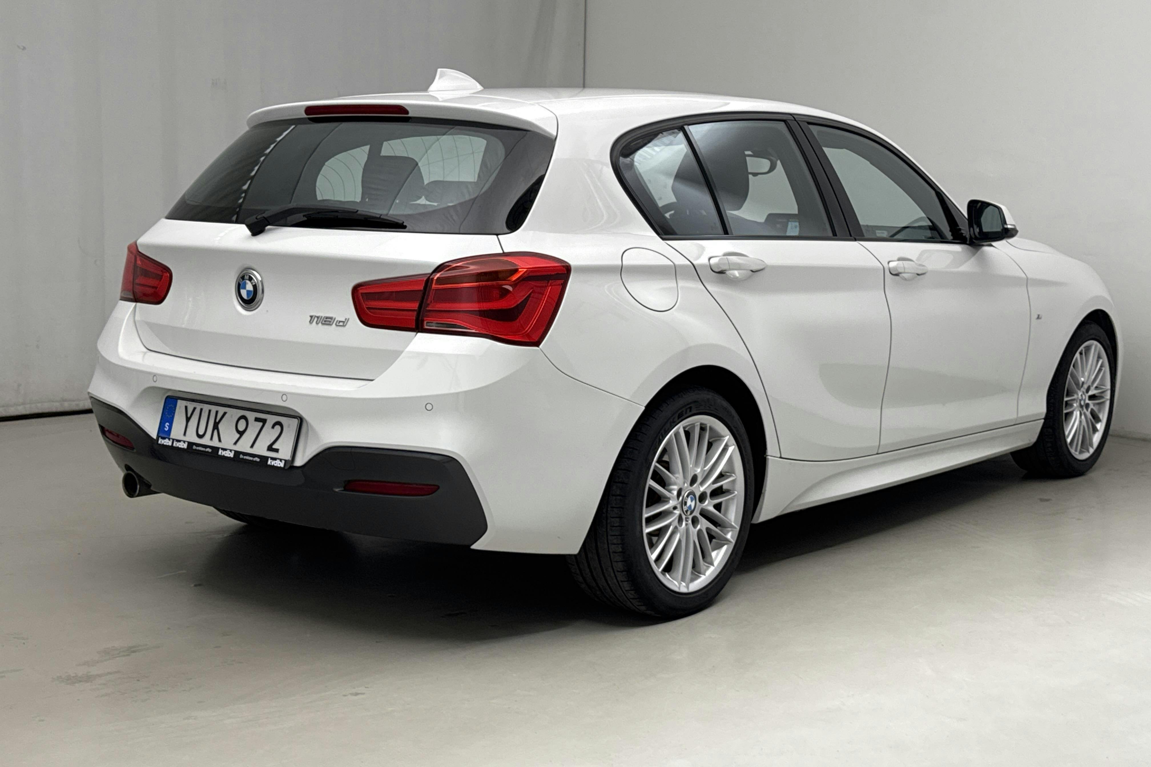 BMW 118d 5dr, F20 (150hk) - 113 520 km - Automatic - white - 2018