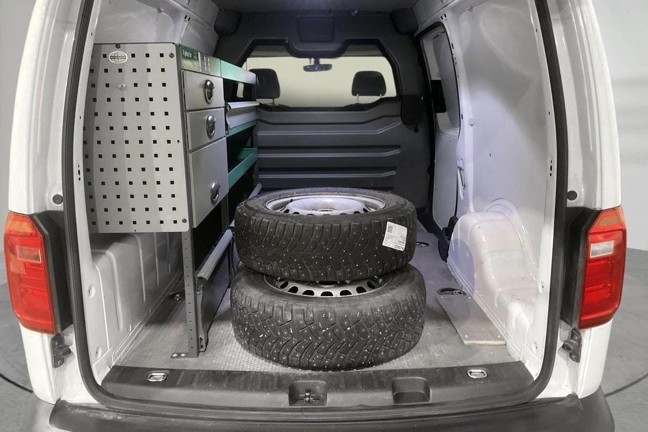 VW Caddy 1.4 TGI Maxi Skåp (110hk) - 8 035 mil - Automat - vit - 2017