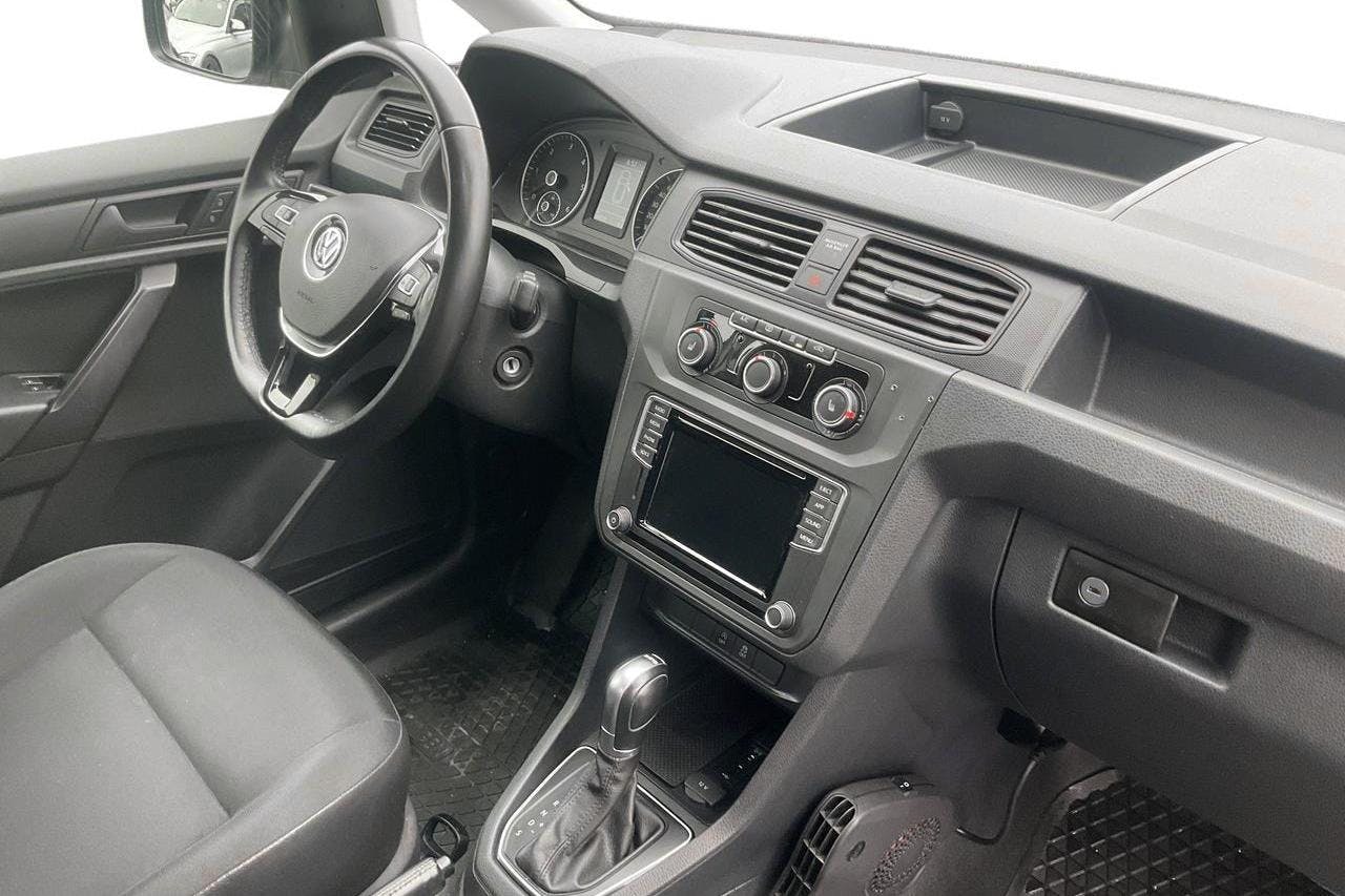 VW Caddy Maxi 2.0 TDI (102hk) - 5 093 mil - Automat - vit - 2020