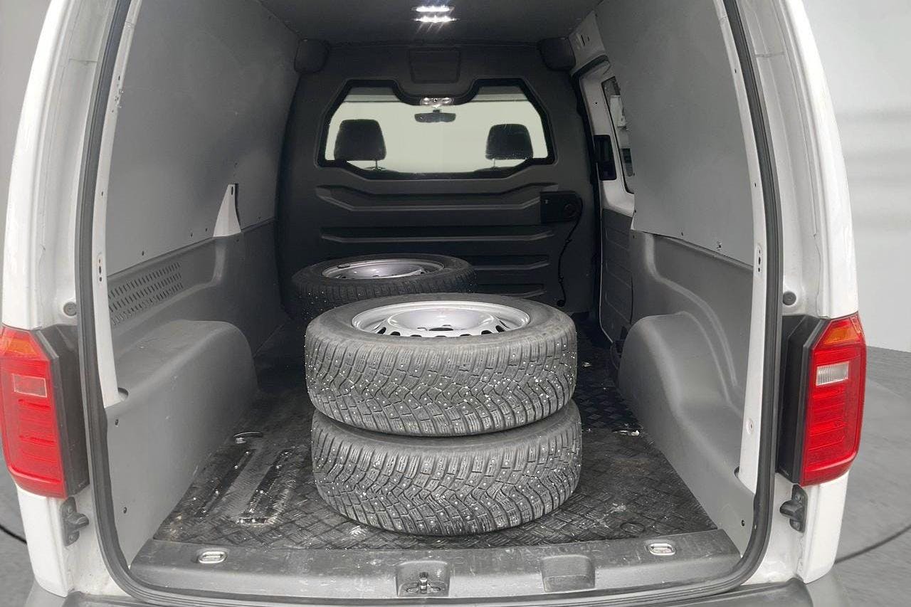 VW Caddy Maxi 2.0 TDI (102hk) - 5 093 mil - Automat - vit - 2020