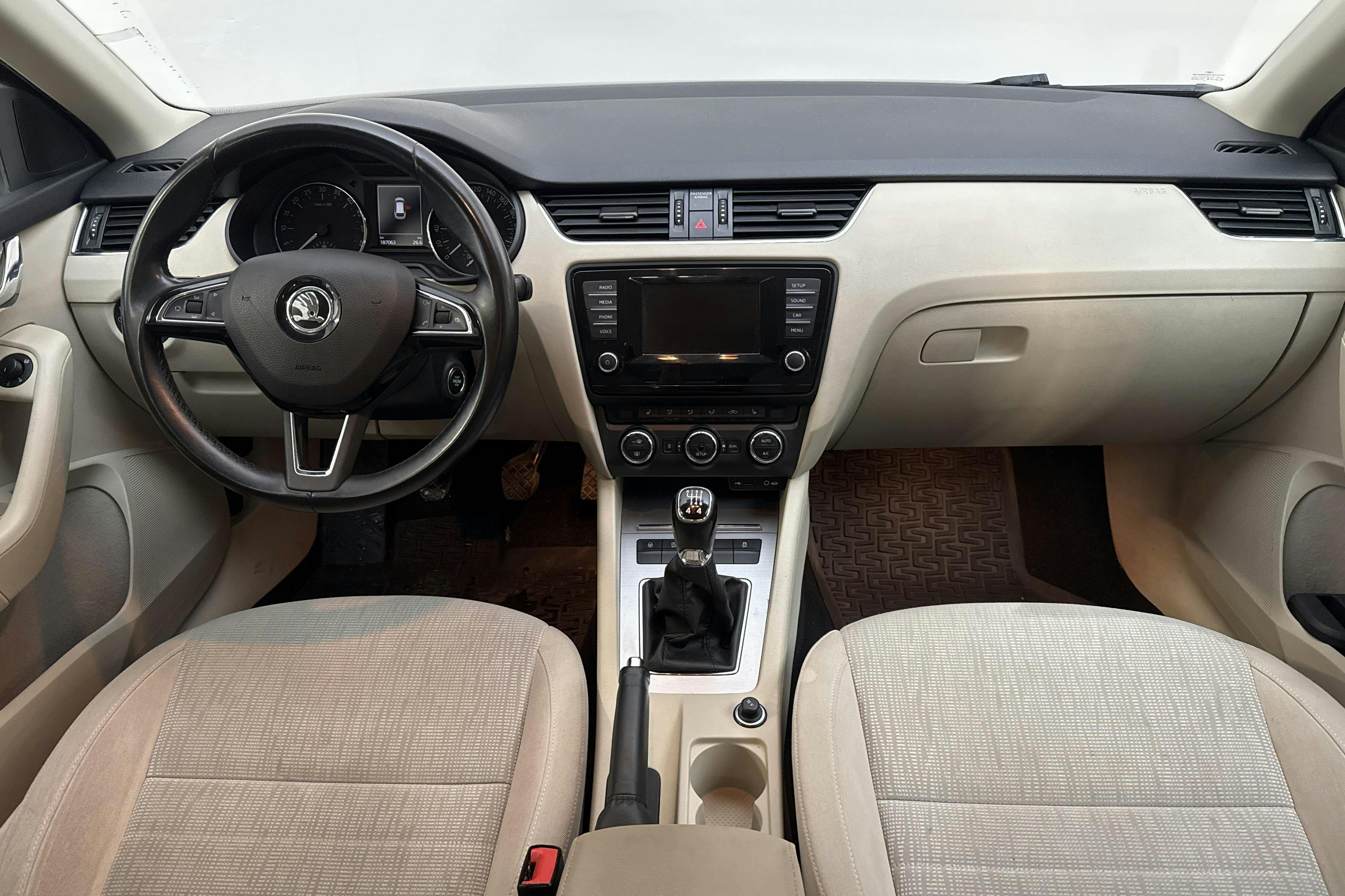 Skoda Octavia III 2.0 TDI CR Combi 4x4 (150hk) - 18 705 mil - Manuell - Dark Brown - 2014