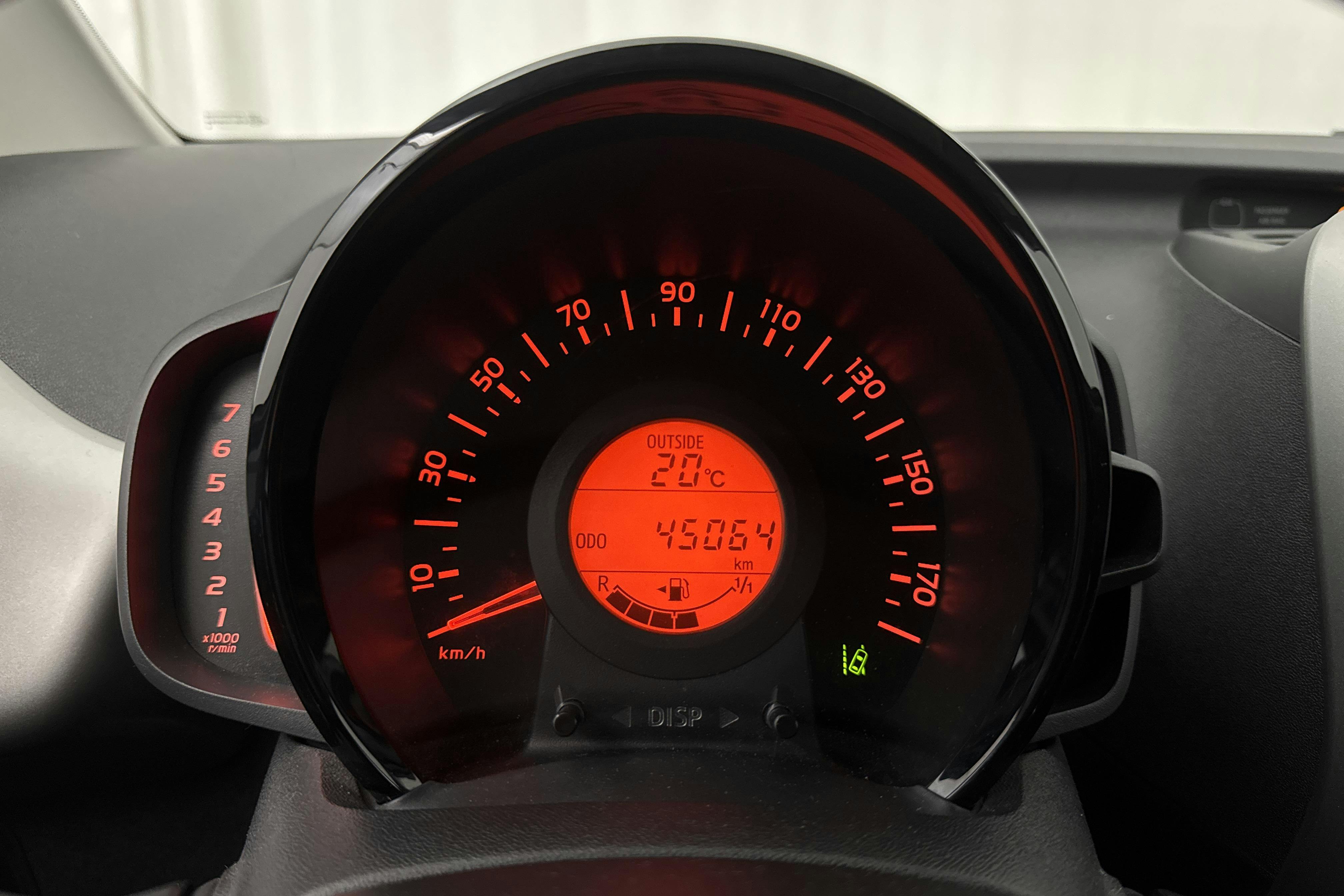 Toyota Aygo 1.0 5dr (69hk) - 4 506 mil - Manuell - Dark Grey - 2016