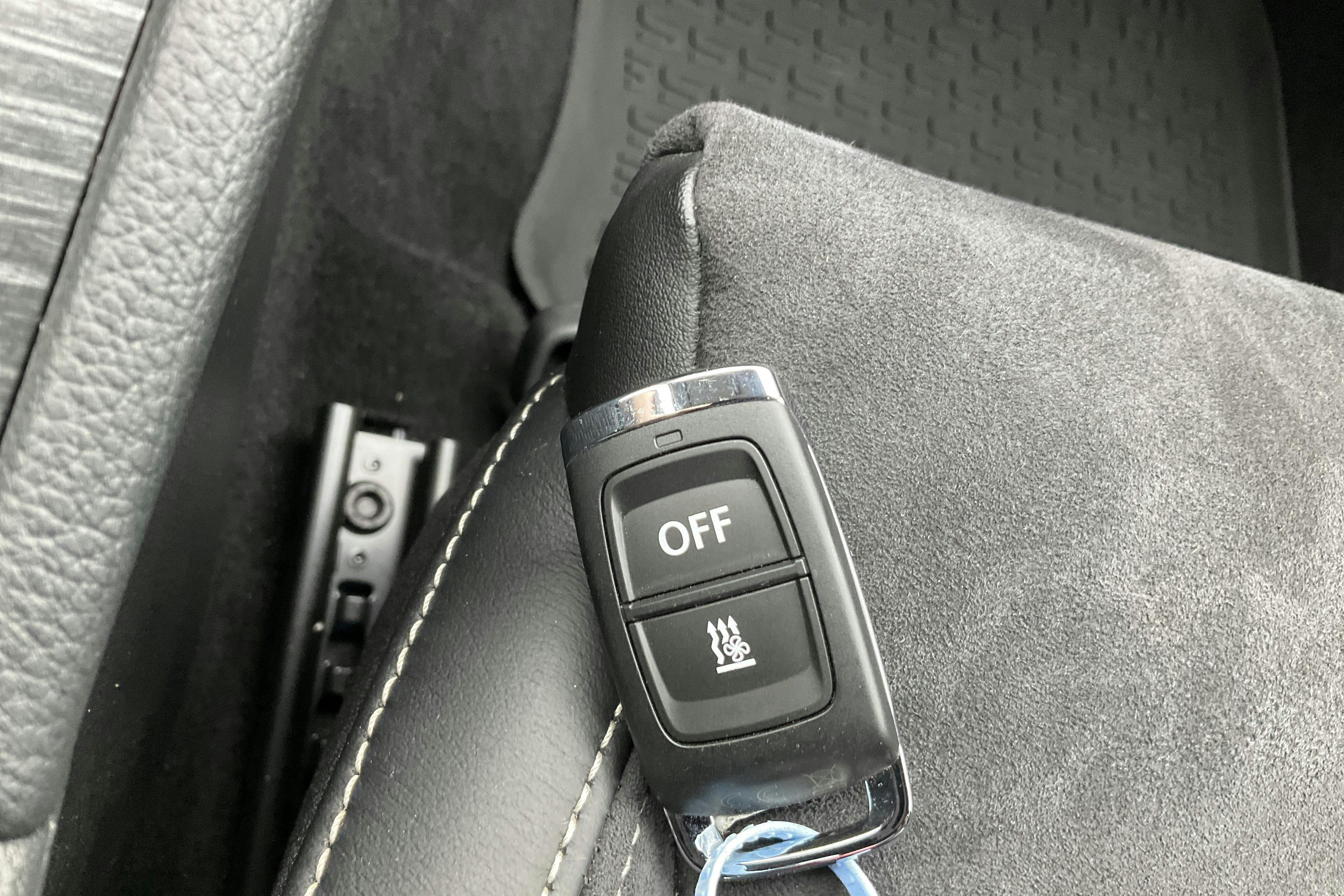 Skoda Superb 1.4 TSI PHEV Kombi (218hk) - 6 994 mil - Automat - blå - 2022