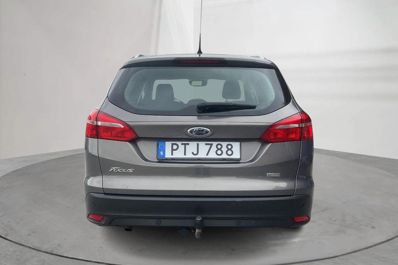 Ford Focus 1.0 EcoBoost Kombi (100hk) - 6 608 mil - Manuell - brun - 2015