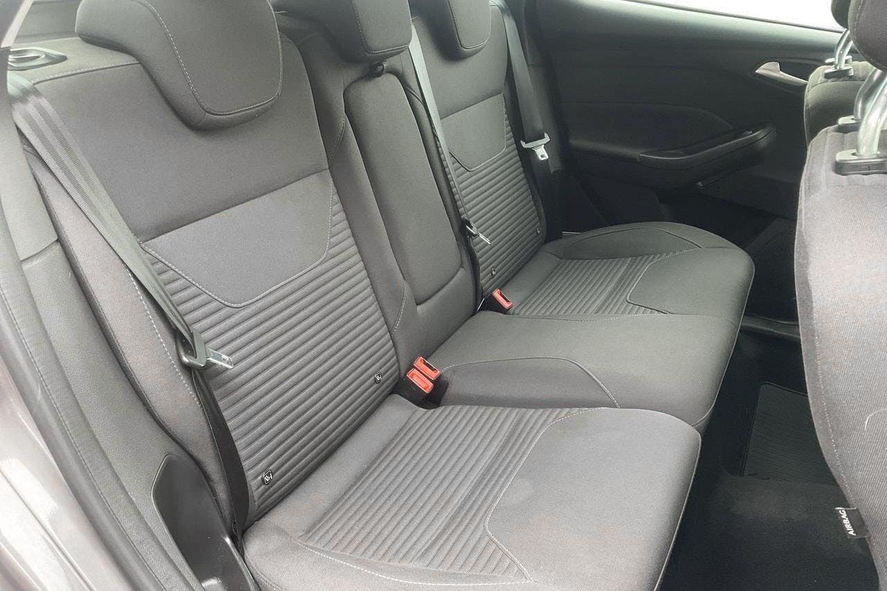 Ford Focus 1.0 EcoBoost Kombi (100hk) - 6 608 mil - Manuell - brun - 2015