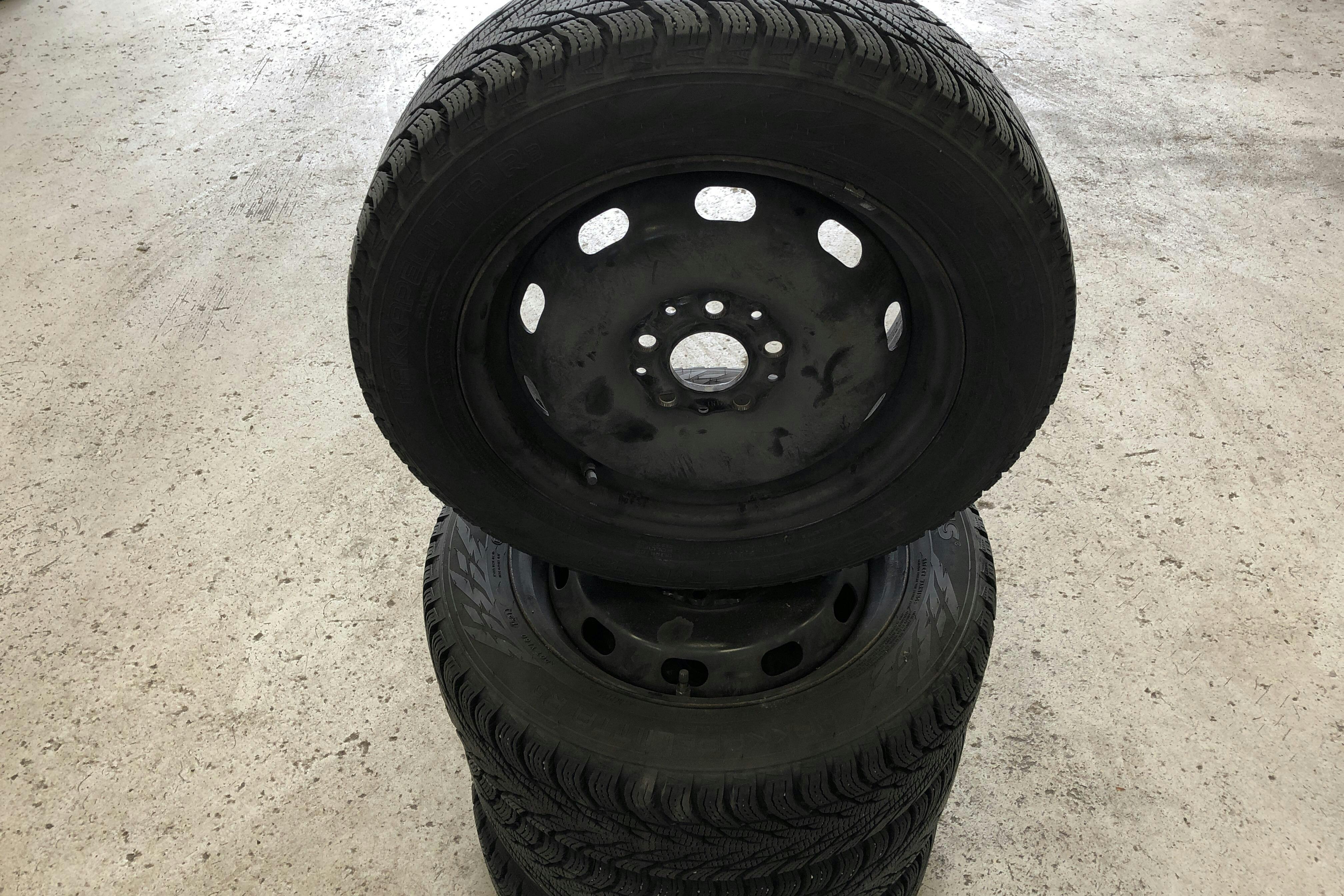 MINI One Hatch 5dr (102hk) - 10 215 mil - Automat - grön - 2016