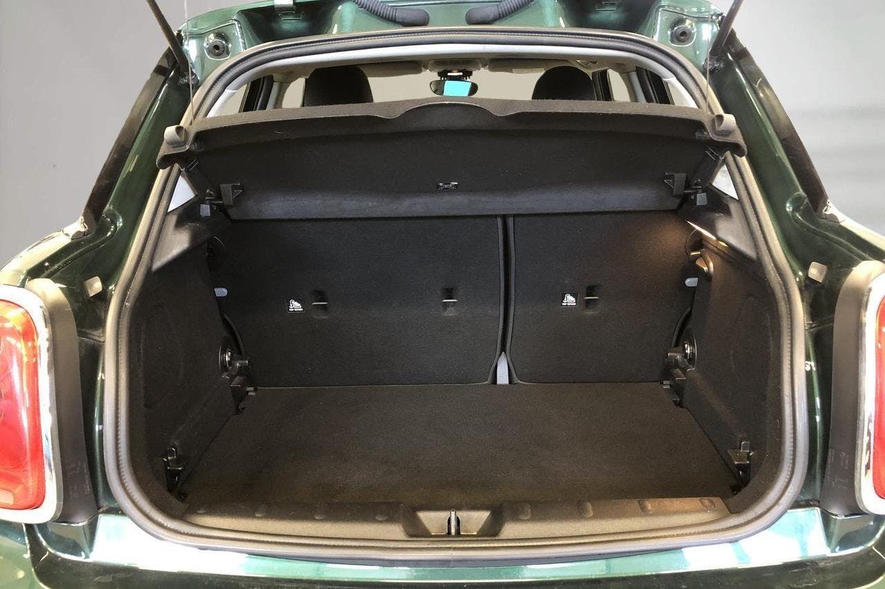MINI One Hatch 5dr (102hk) - 10 215 mil - Automat - grön - 2016
