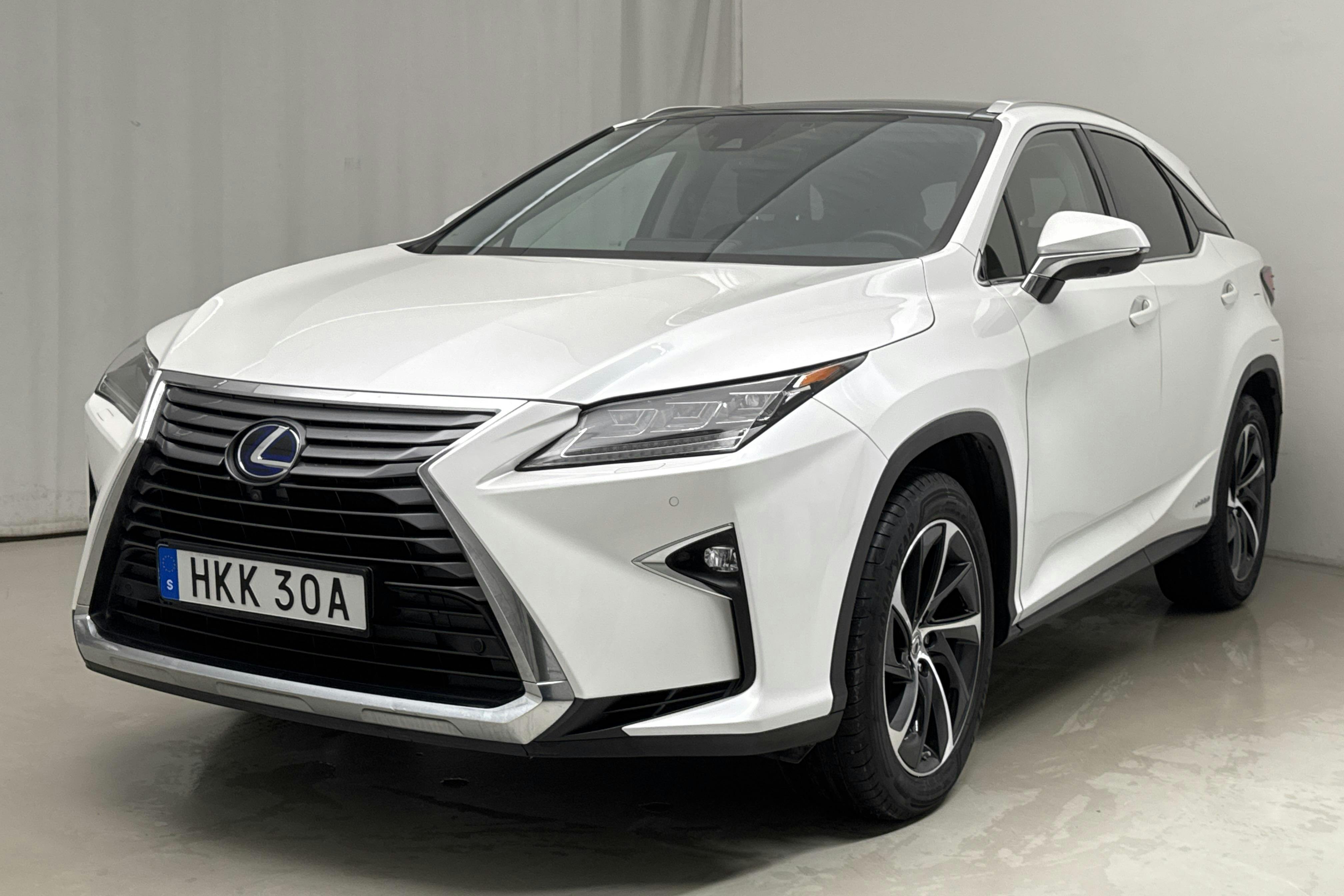 Lexus RX 450h AWD (313hk) - 62 480 km - Automatyczna - biały - 2016