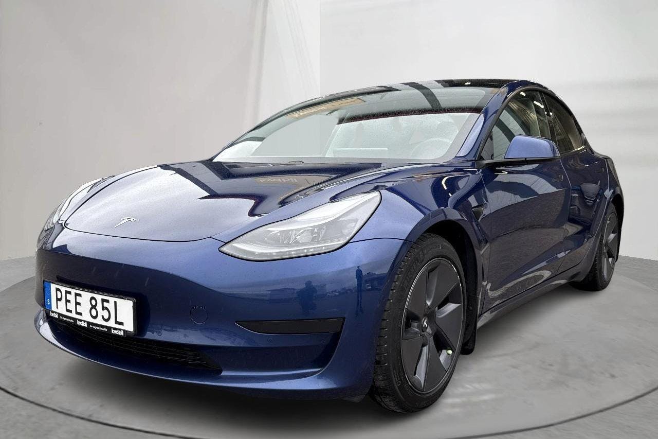 Tesla Model 3 Standard Range RWD - 134 490 km - Automatic - blue - 2021