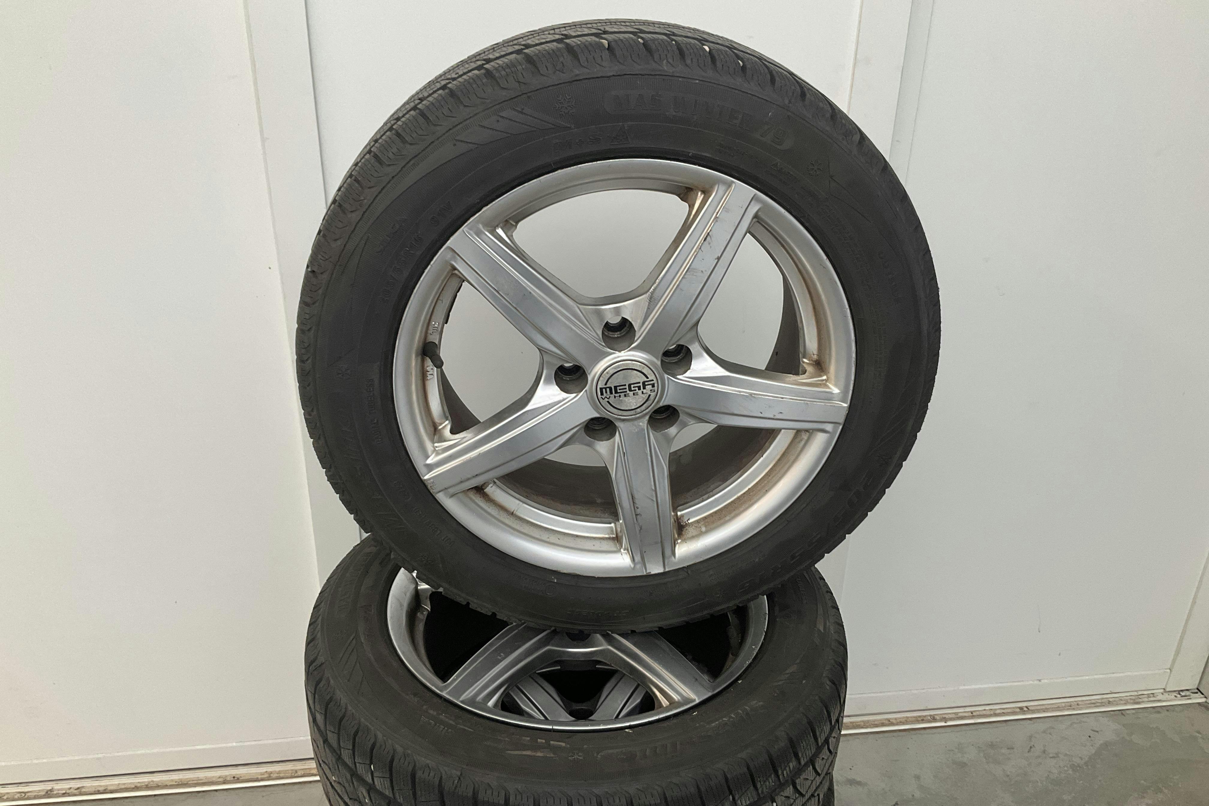 Ford Focus 1.0 EcoBoost Kombi (125hk) - 11 934 mil - Automat - röd - 2018