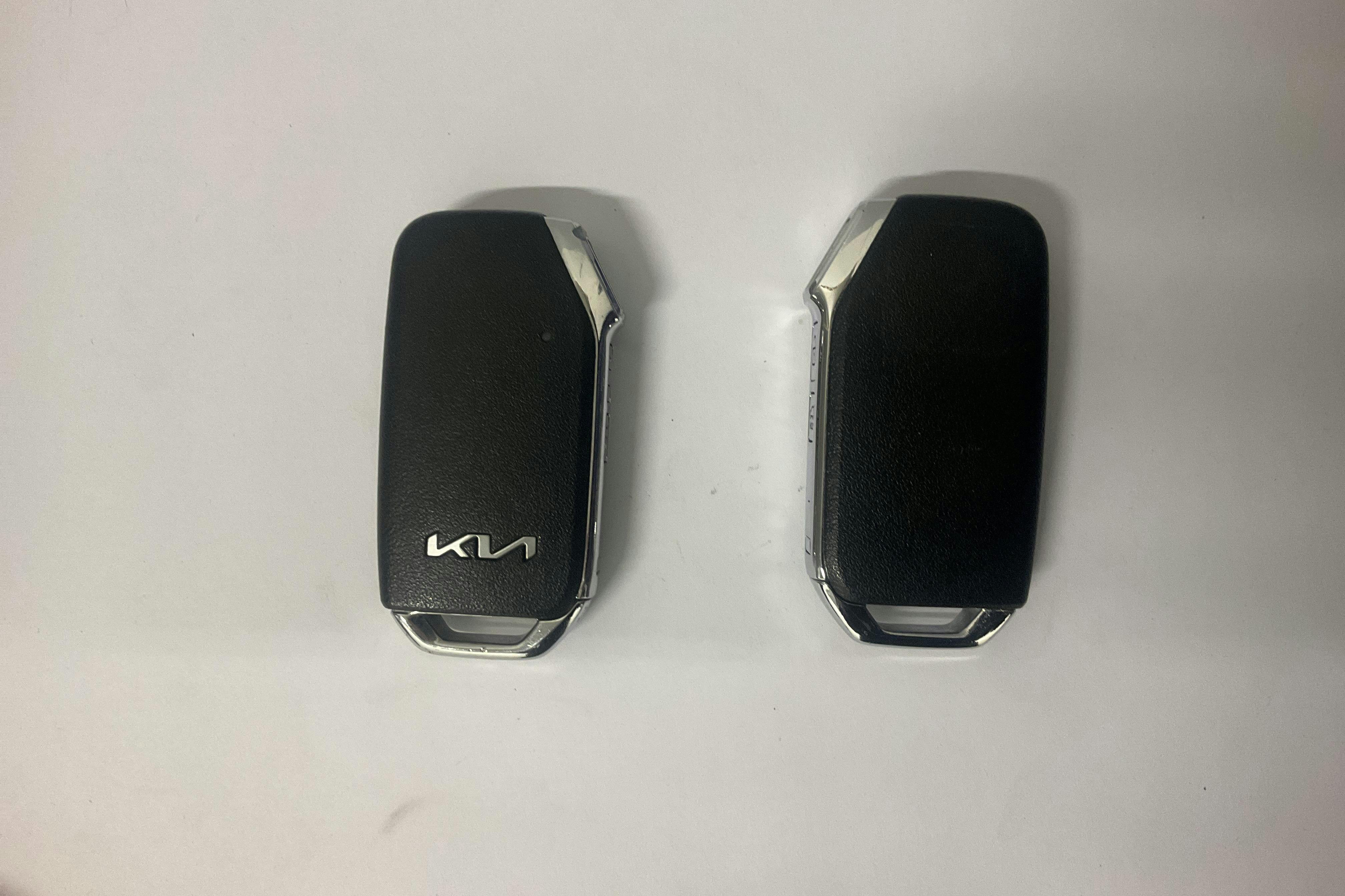 KIA Ceed 1.6 Plug-in Hybrid SW (141hk) - 3 328 mil - Automat - vit - 2022